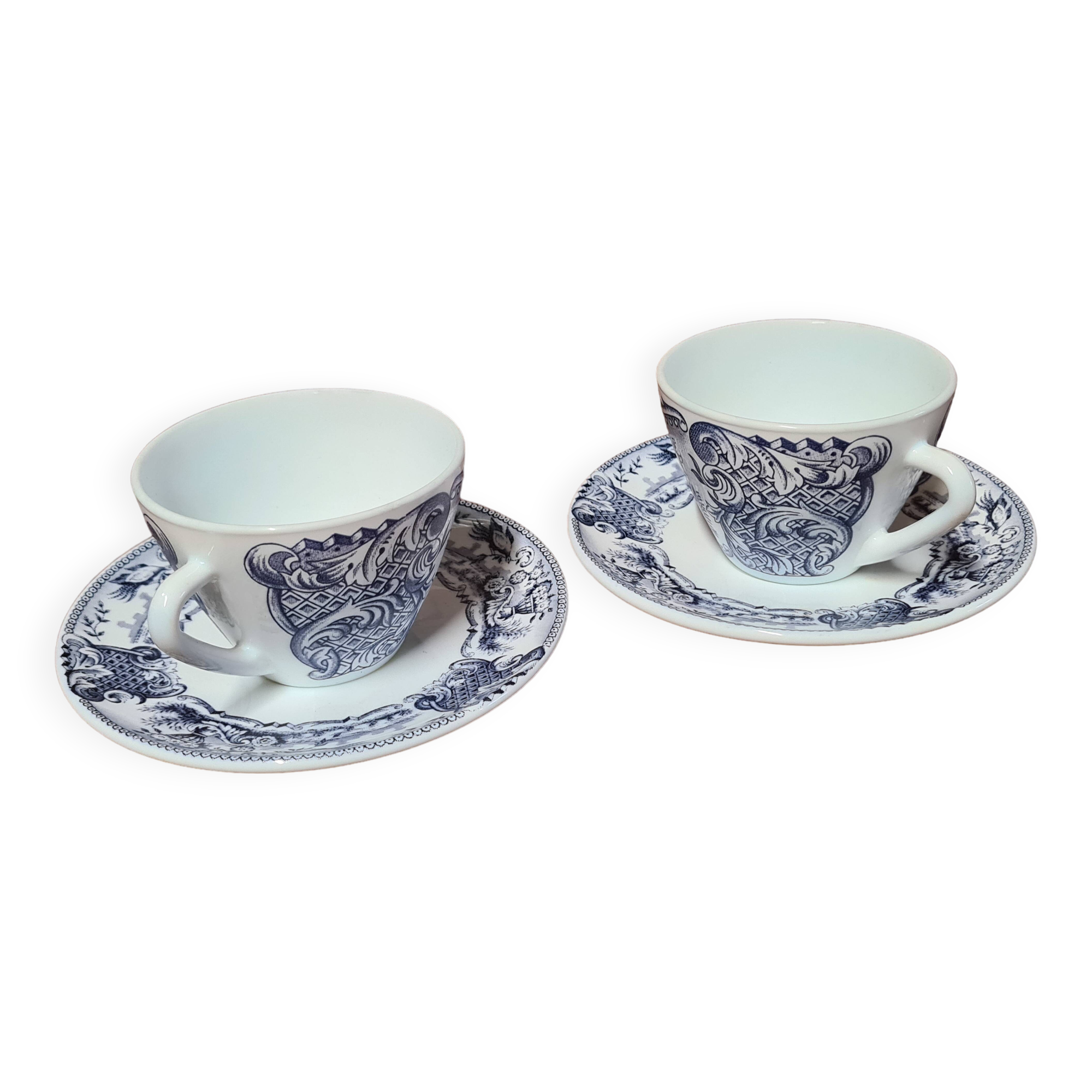 Pair of Rivanel cups in old opaline glass, vintage decor