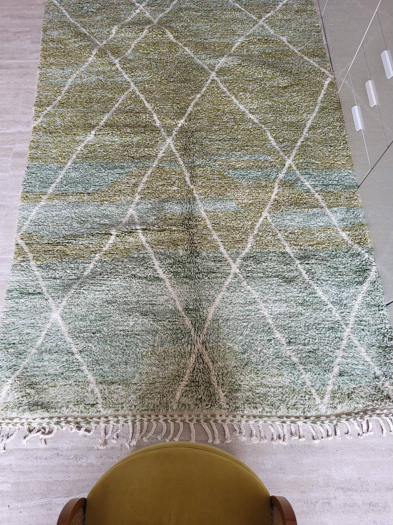 Green Beni Ouarain Berber rug with white diamonds