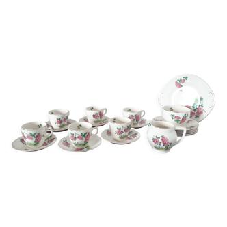 English Royal Tudor dessert cups and plates