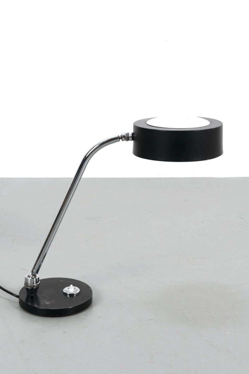 Jume Desk Lamp by Charlotte Perriand