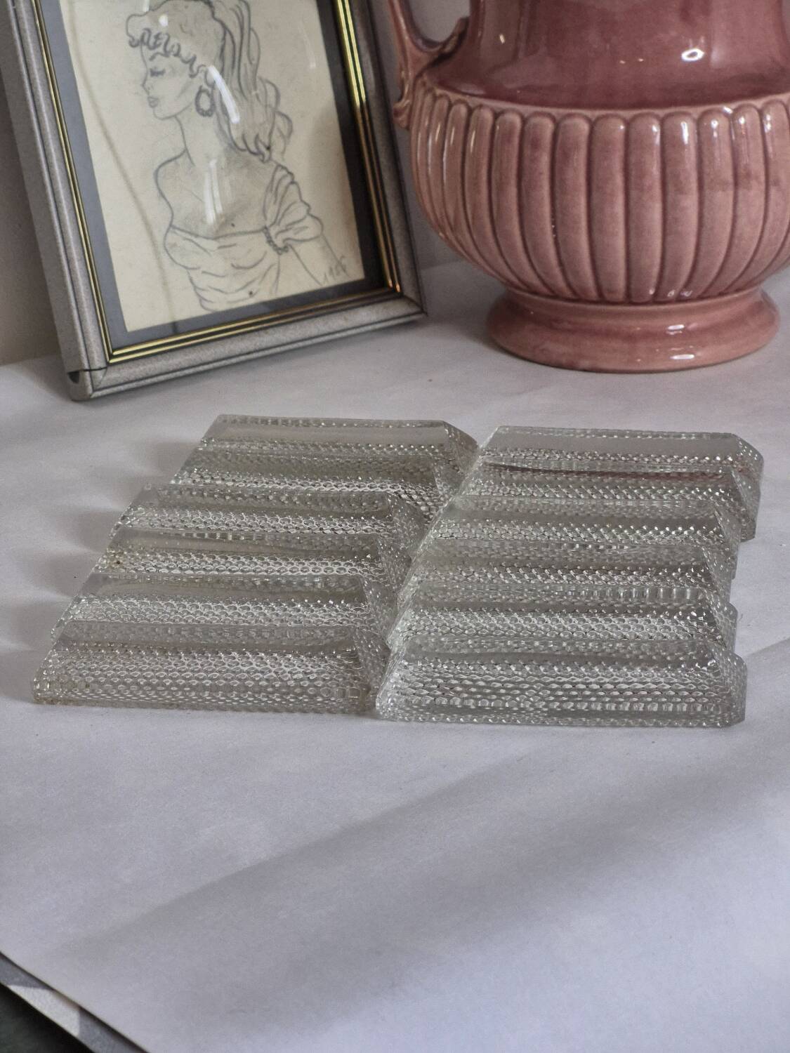 Knife and glass holder