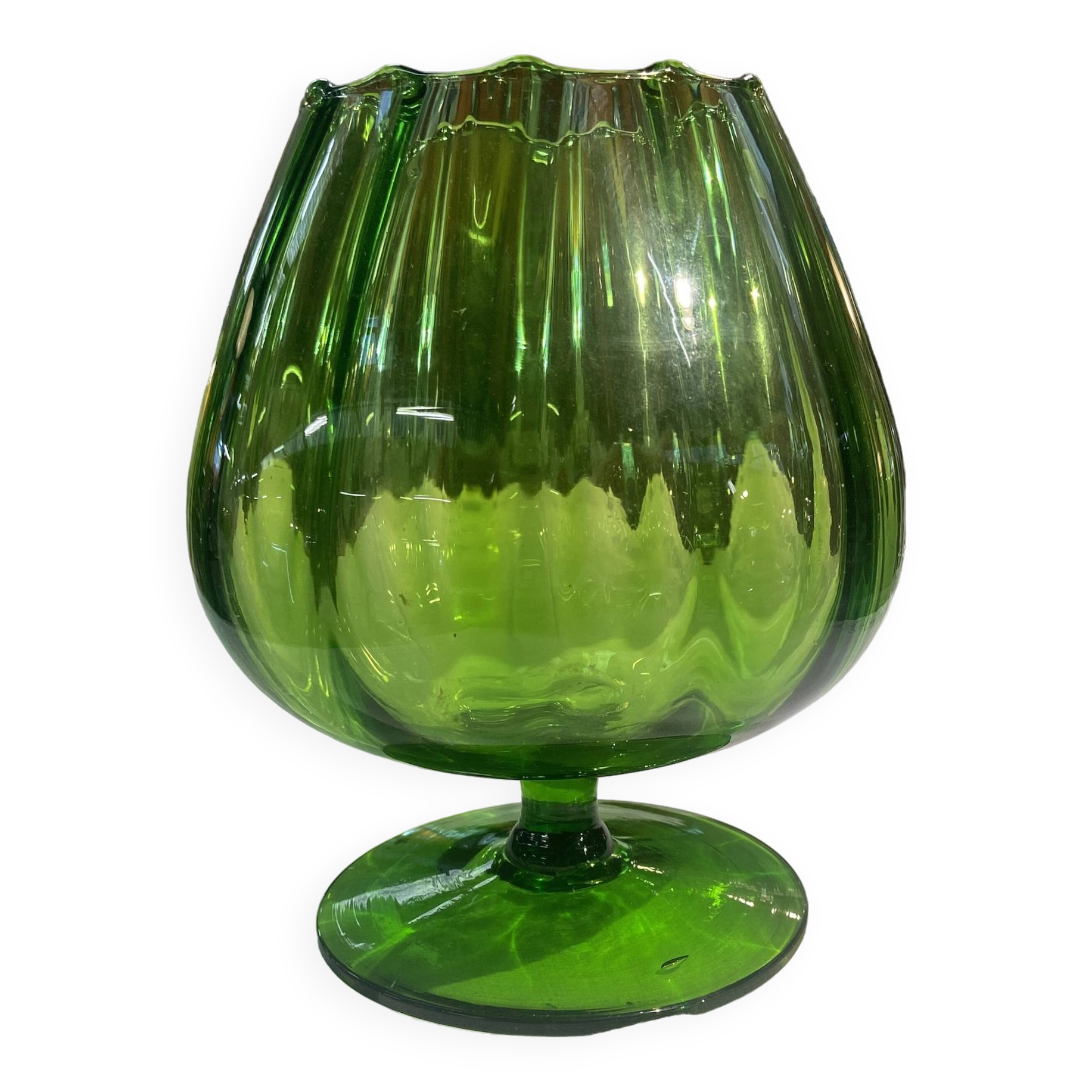 Green shower stand vase with melon rib effect