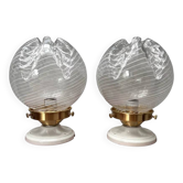 Paire d’appliques murales globes vintage