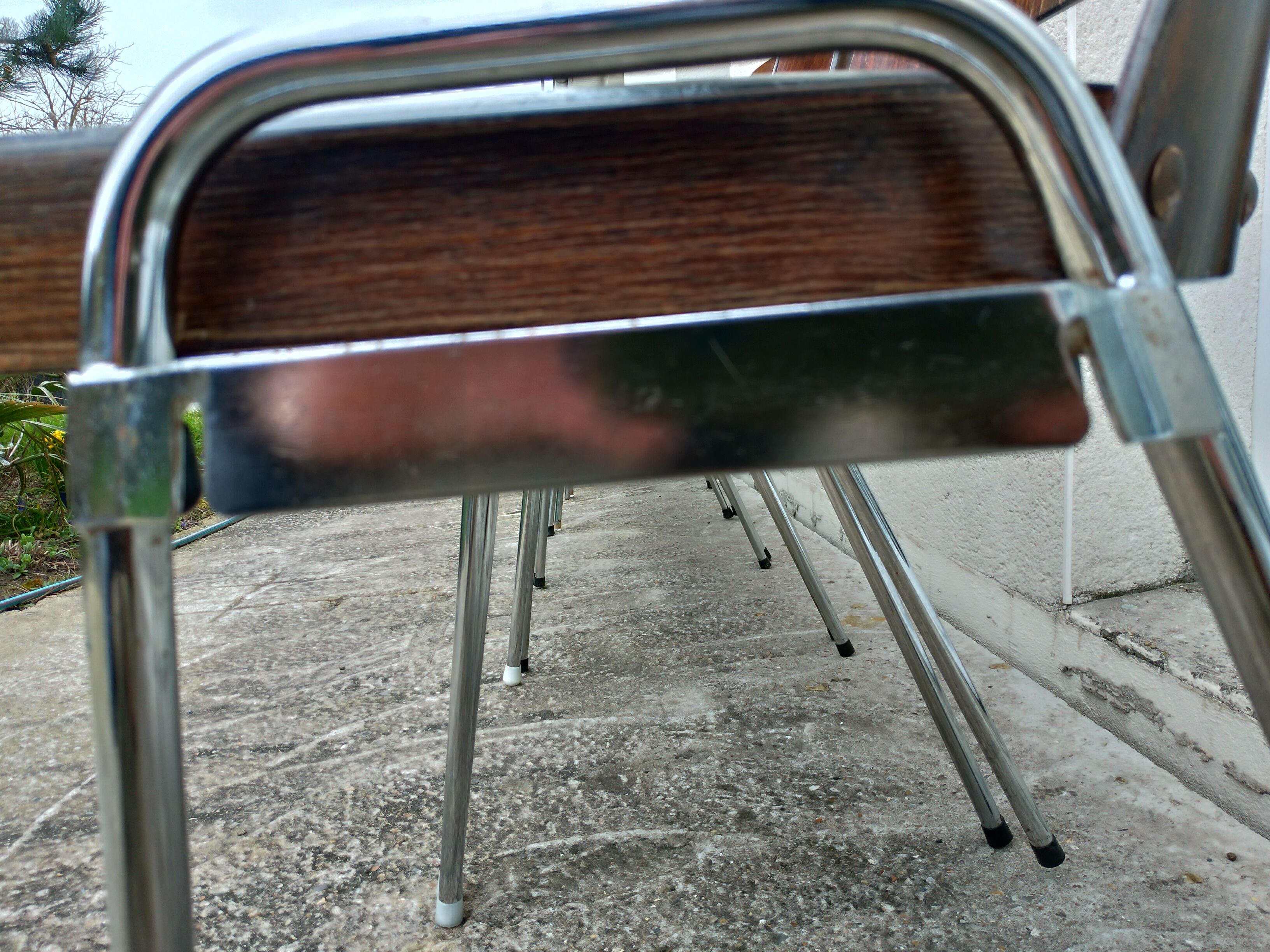 6 stackable Baumann chairs