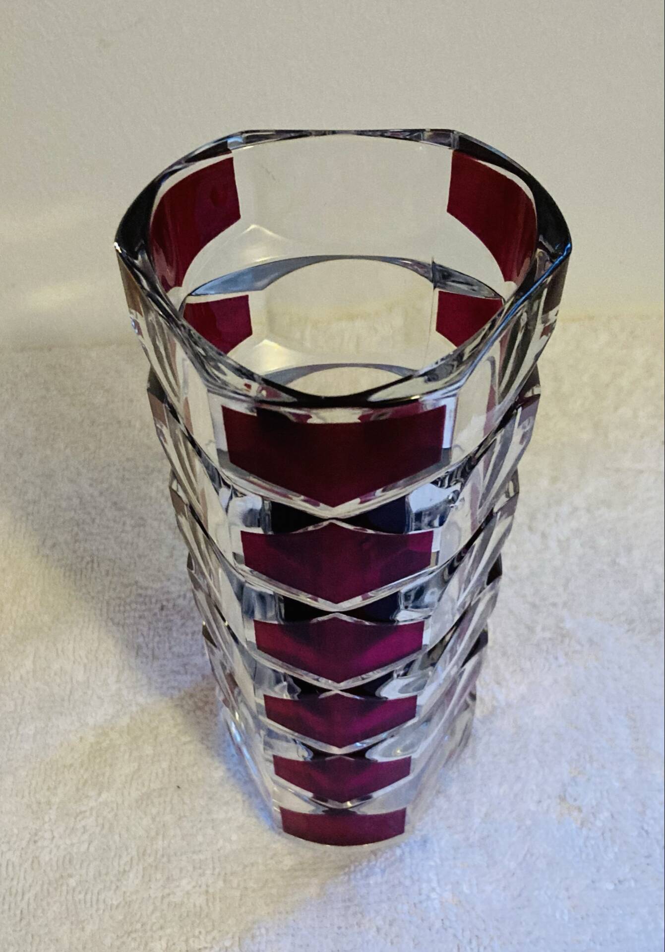Windsor Rubis vase from the 1970s by designer J.G Durand for Luminarc Fr.