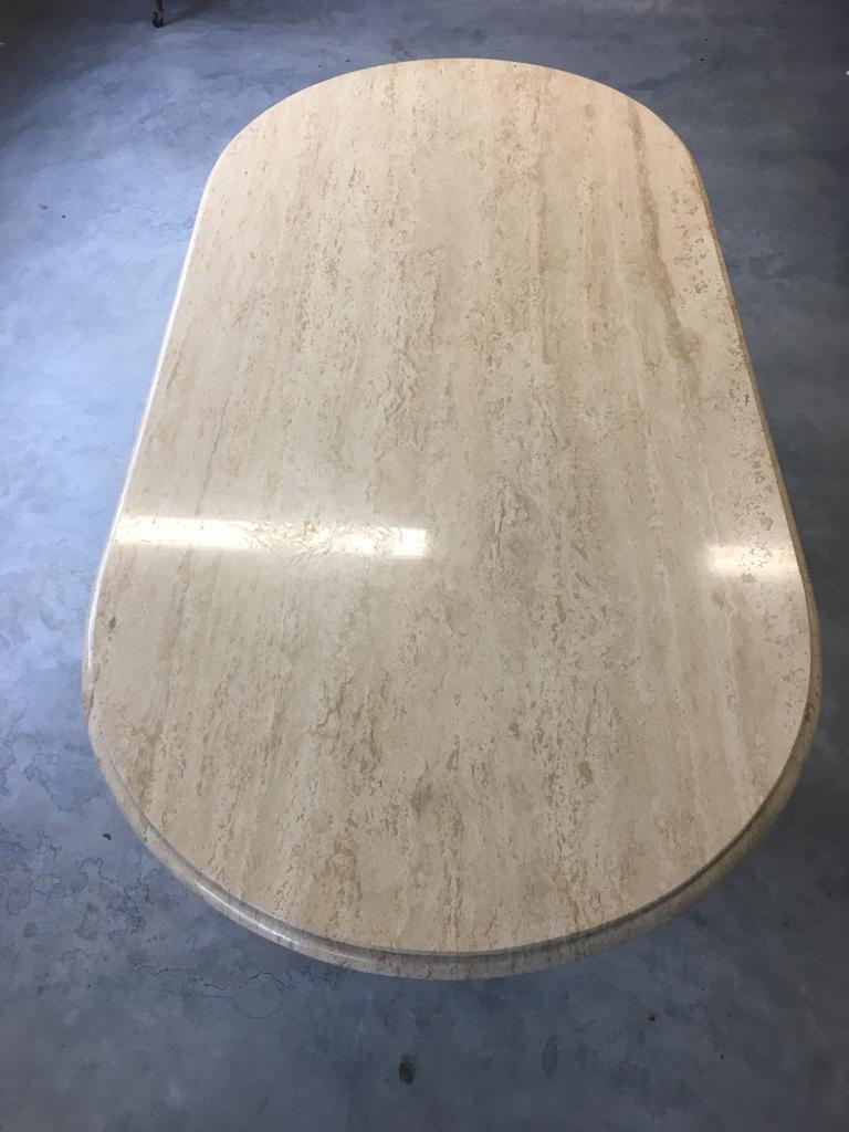 Table en travertin, italienne, circa 70