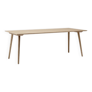 Table de diner in between