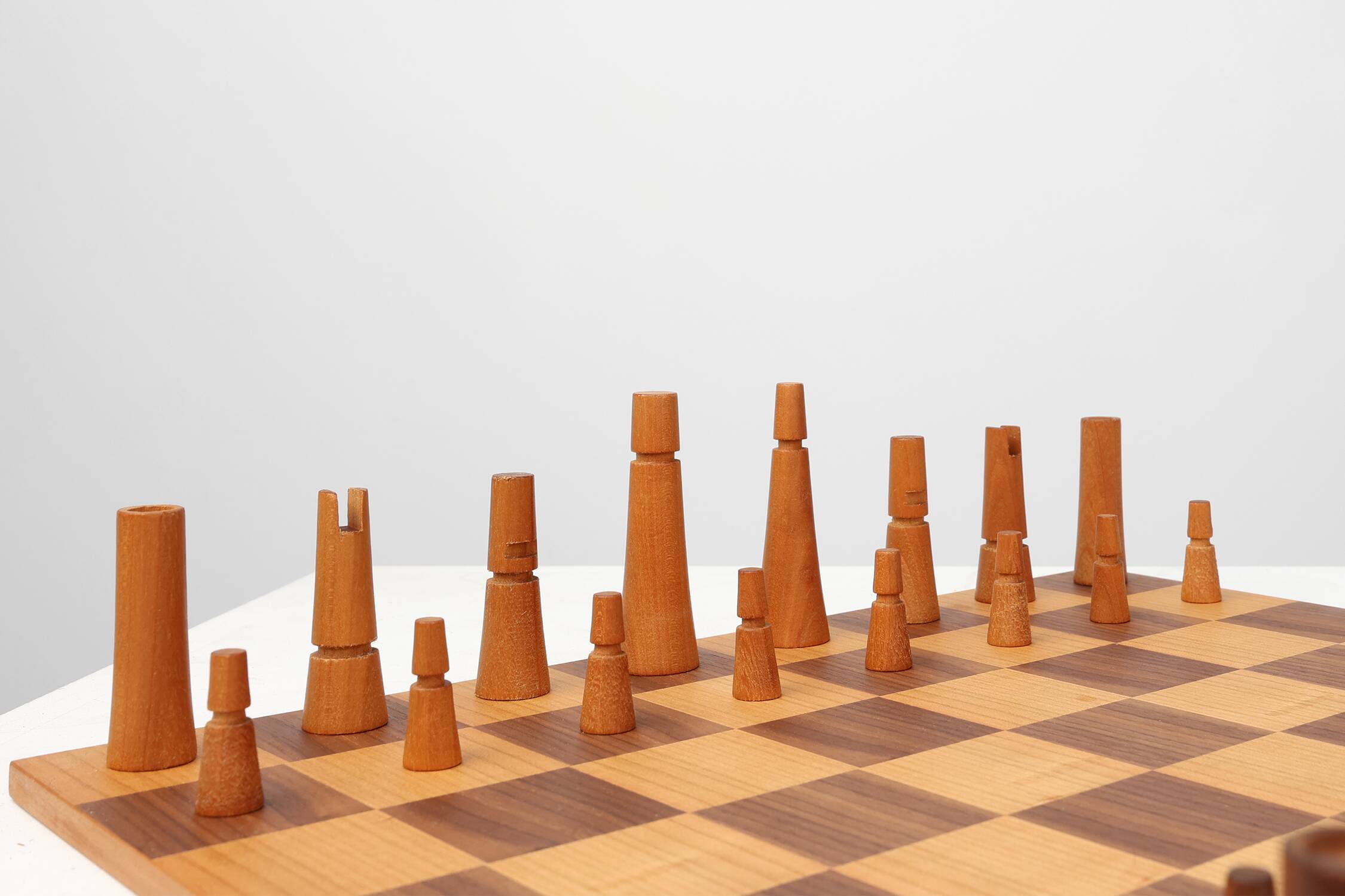 De Coene Chess Set With Original Box Attr. to Christophe Gevers, Belgium