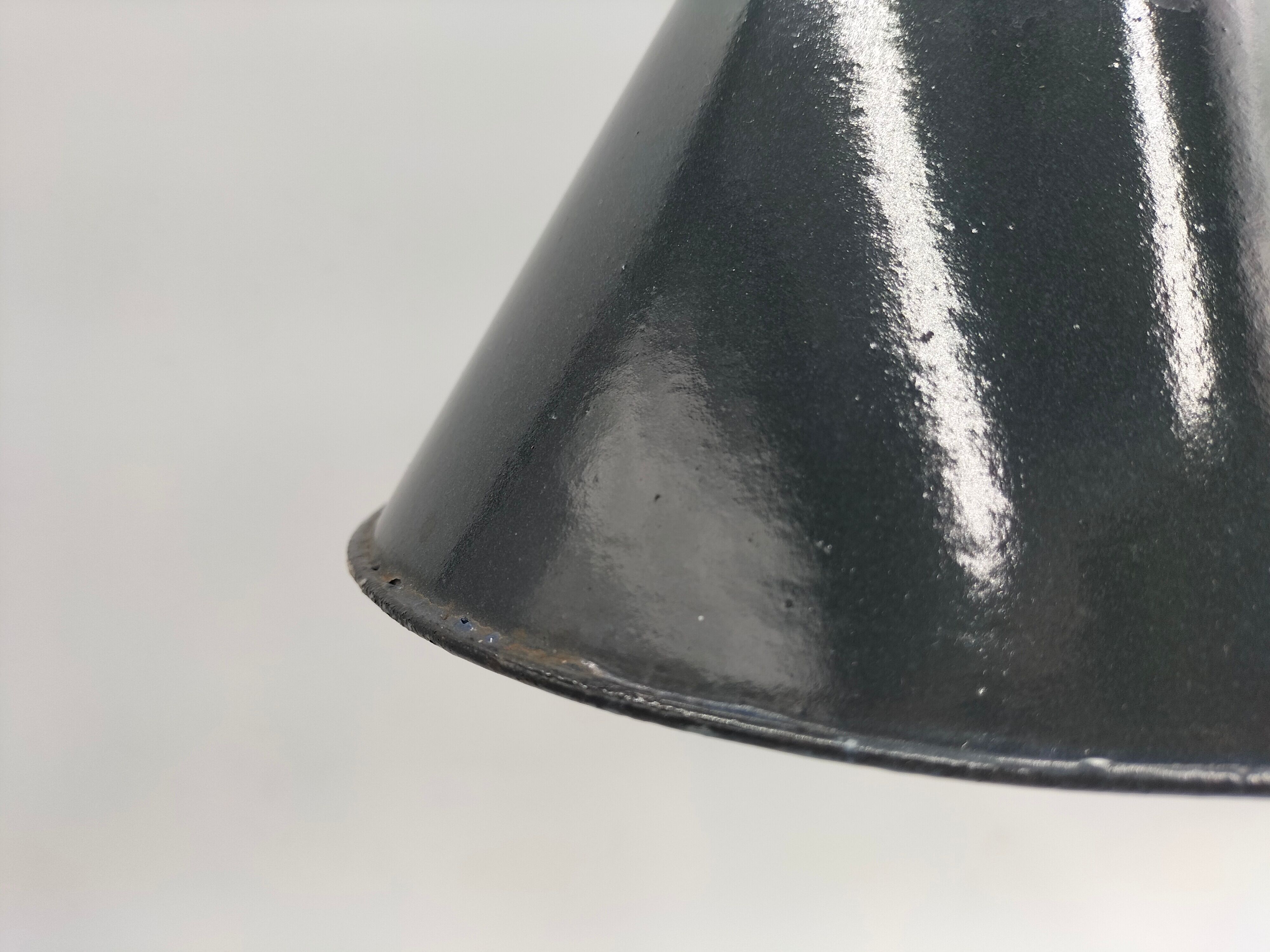Industrial enamelled cone