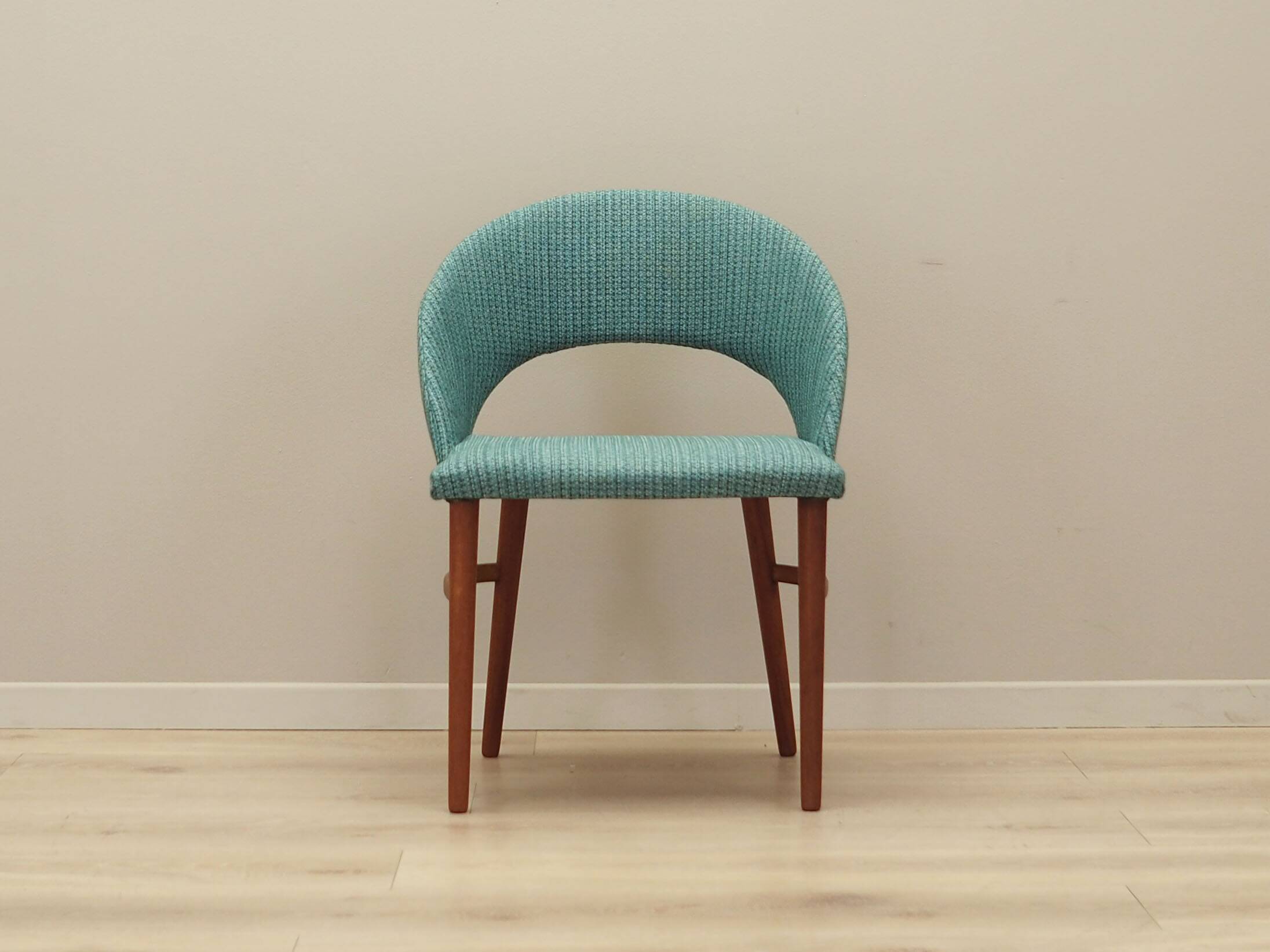 Chaise en teck, design danois, années 1970, production : Danemark