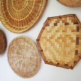 Wall composition of 7 baskets wicker