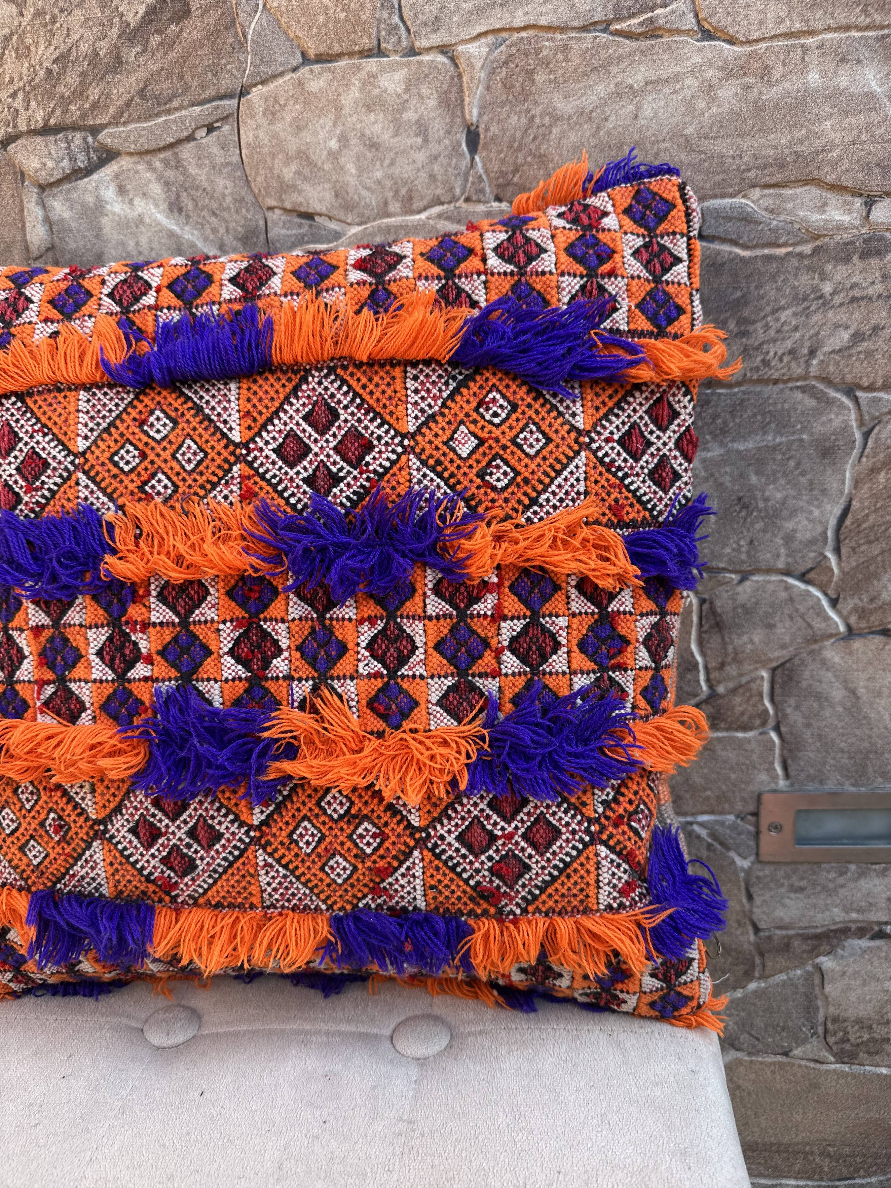 Vintage Moroccan Berber wool cushion cover
