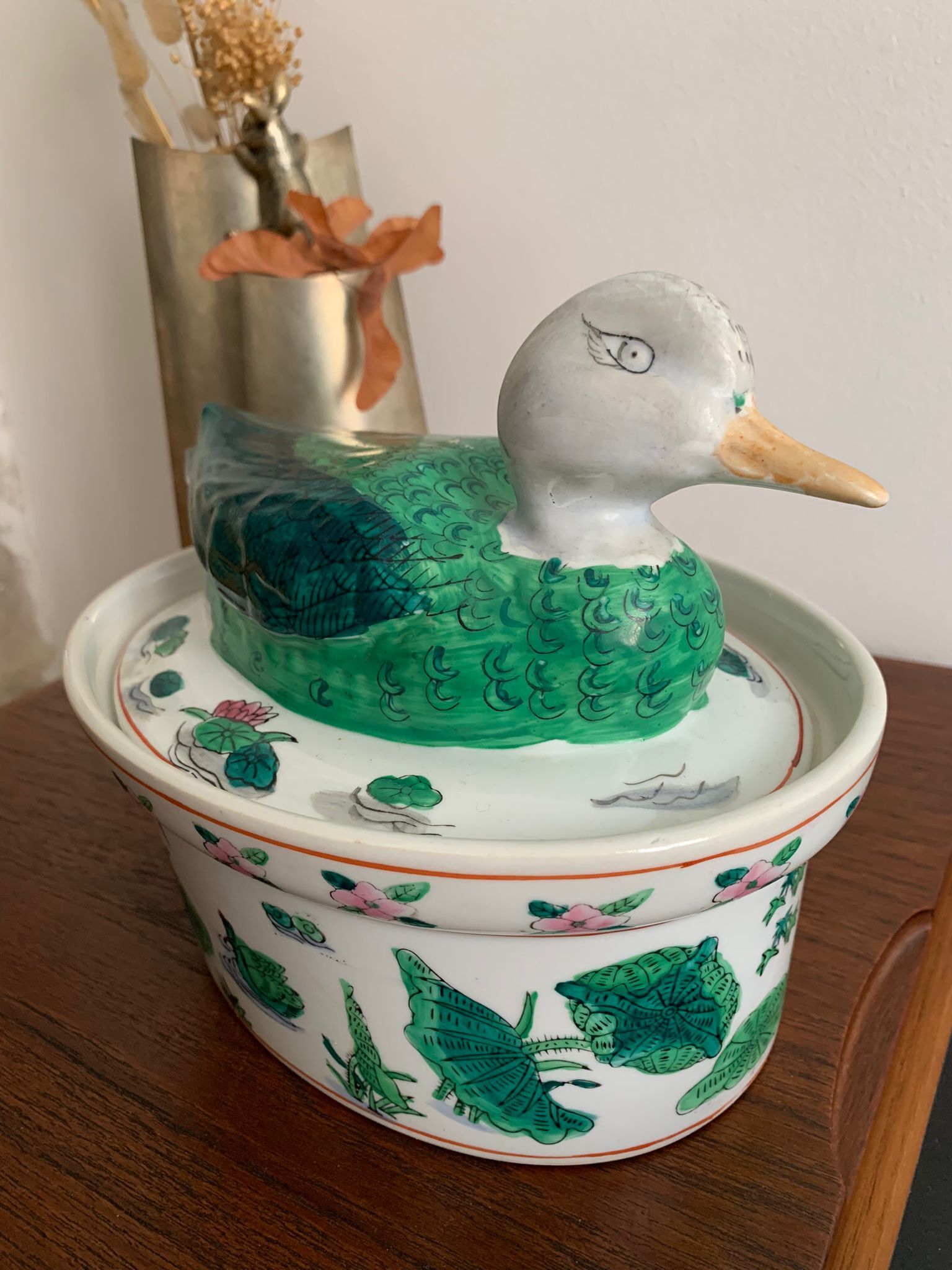 Hand-painted ceramic duck slip 1970