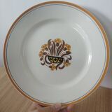 Set of two serving plates from Creil and Montereau