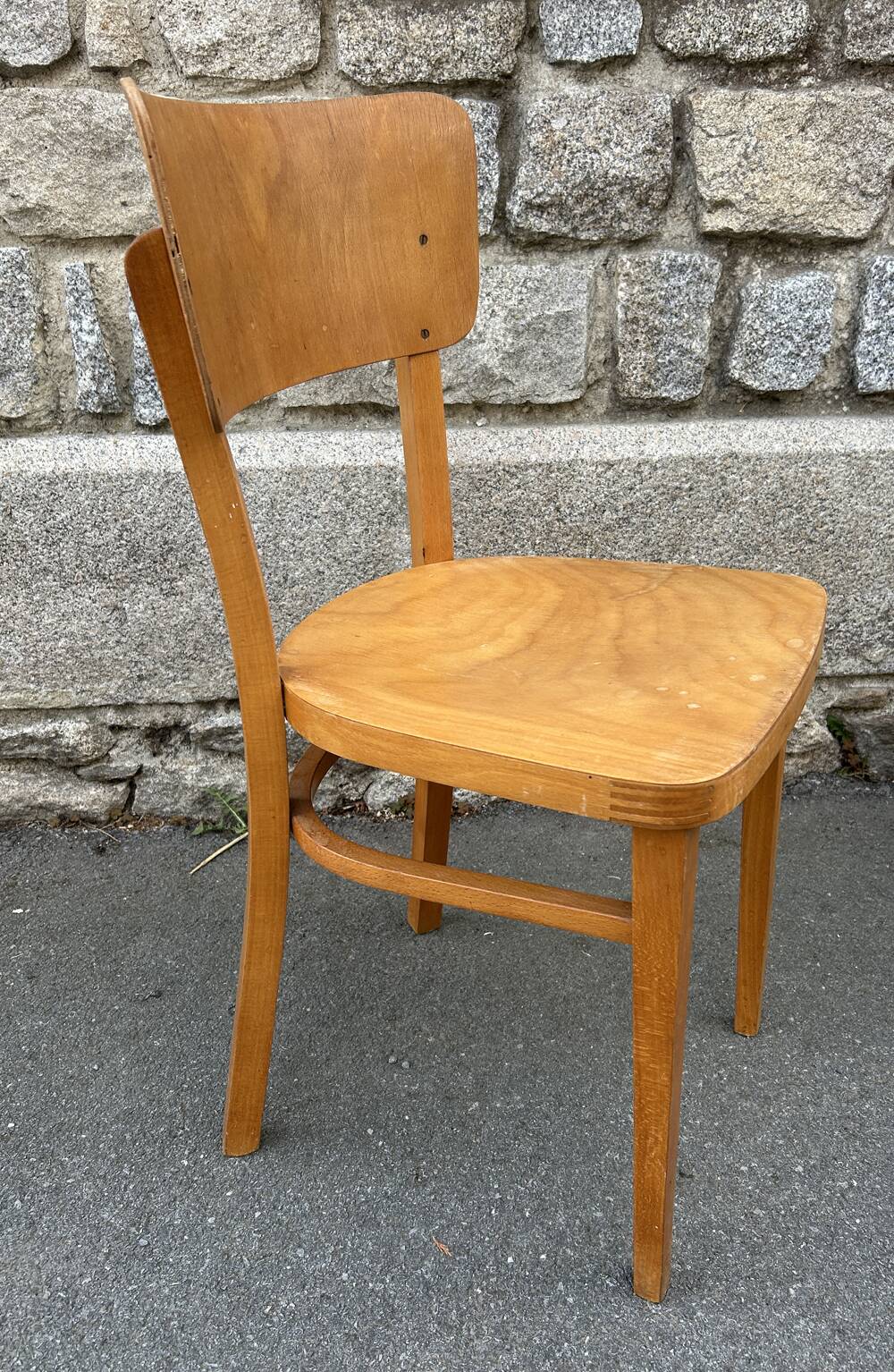 Set of 5 mismatched vintage blond wood bistro chairs