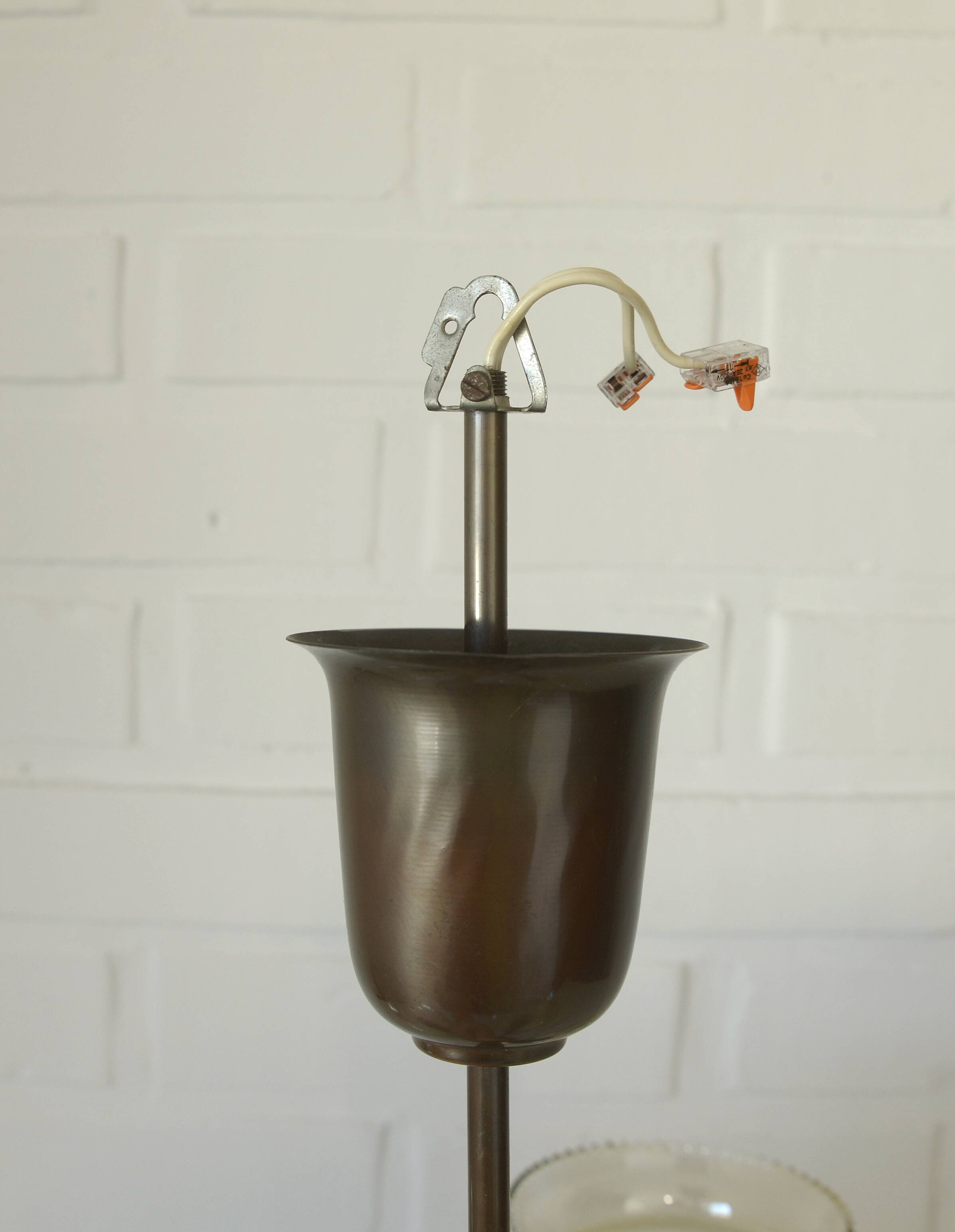 Vintage pendant light / mid-century rustic lamp / wooden hanging lamp 1970