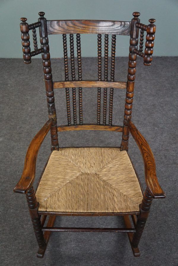 Rocking chair Antique Arts and Crafts Bobbin, English, 19th century