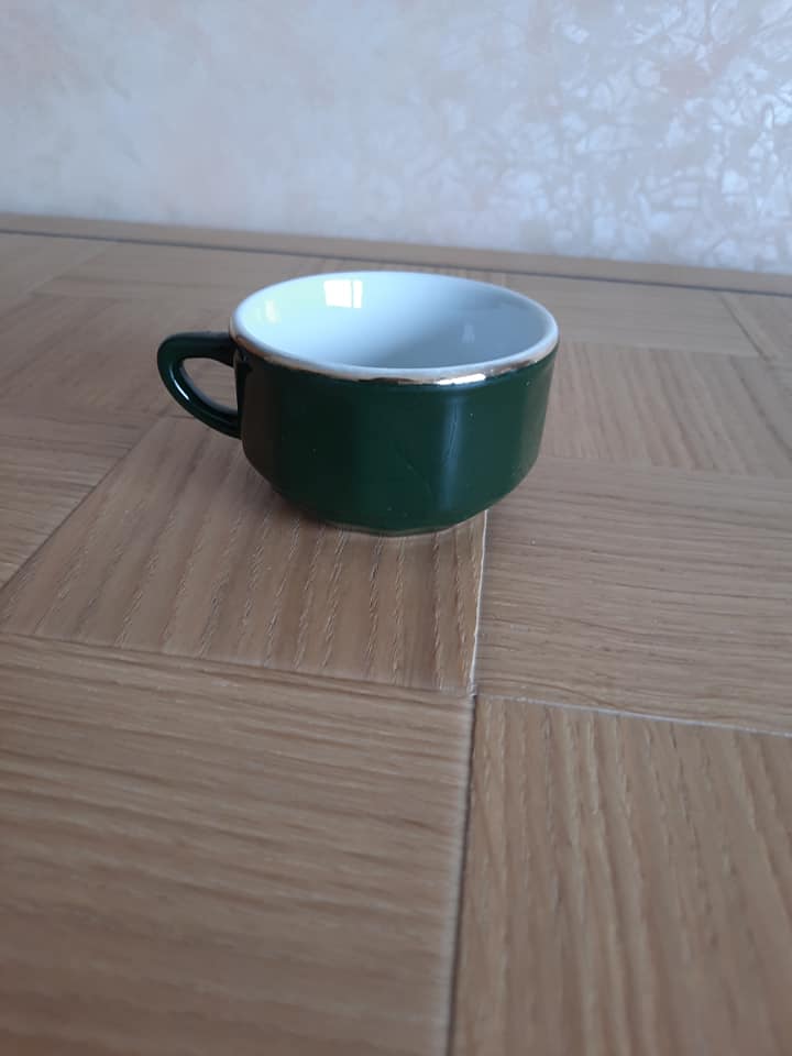 5 tasses Yves Deshoulières Apilco vertes