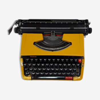 Typewriter brother deluxe years 70/80