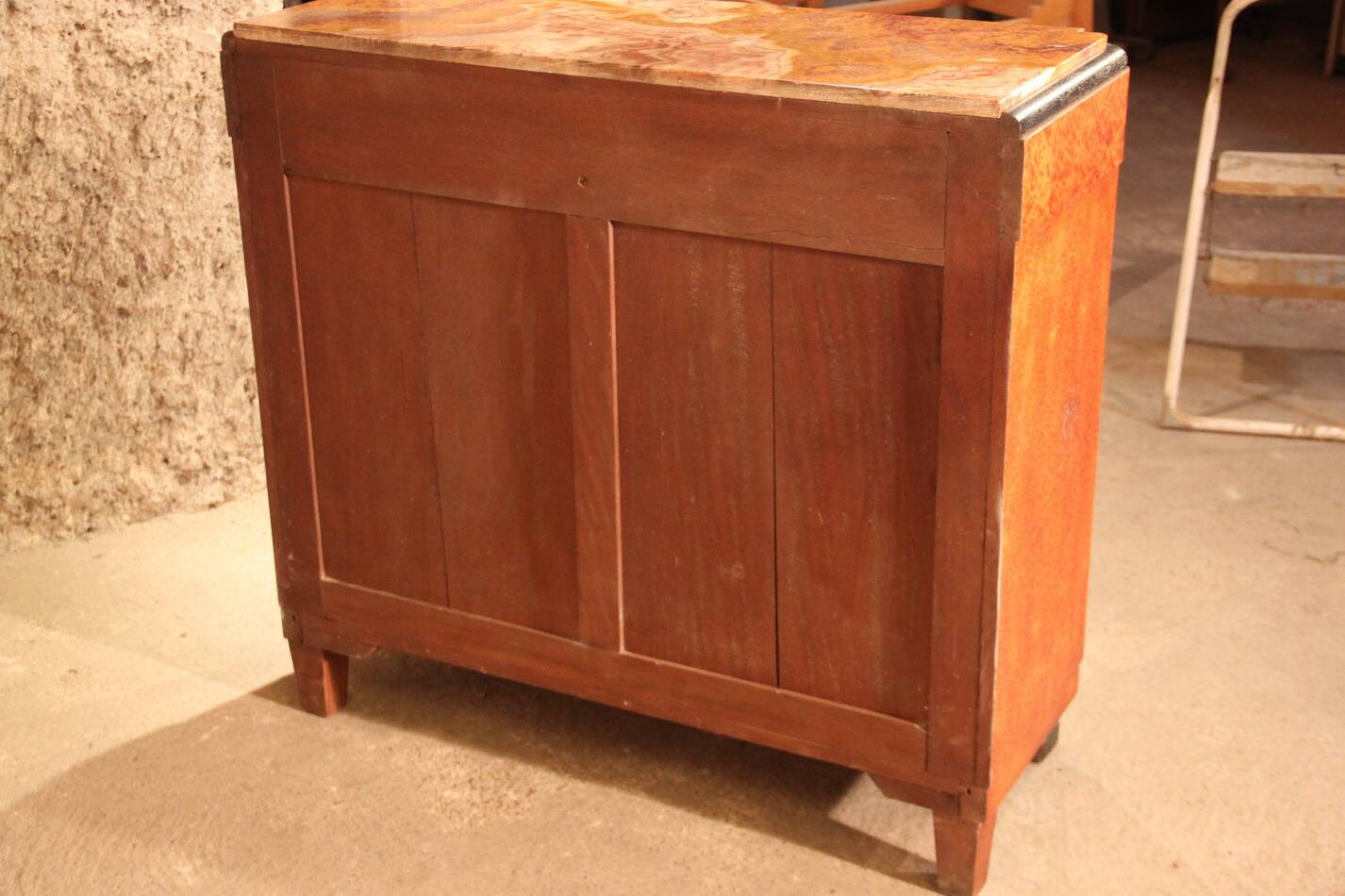 Art Deco sideboard in amboyna burl