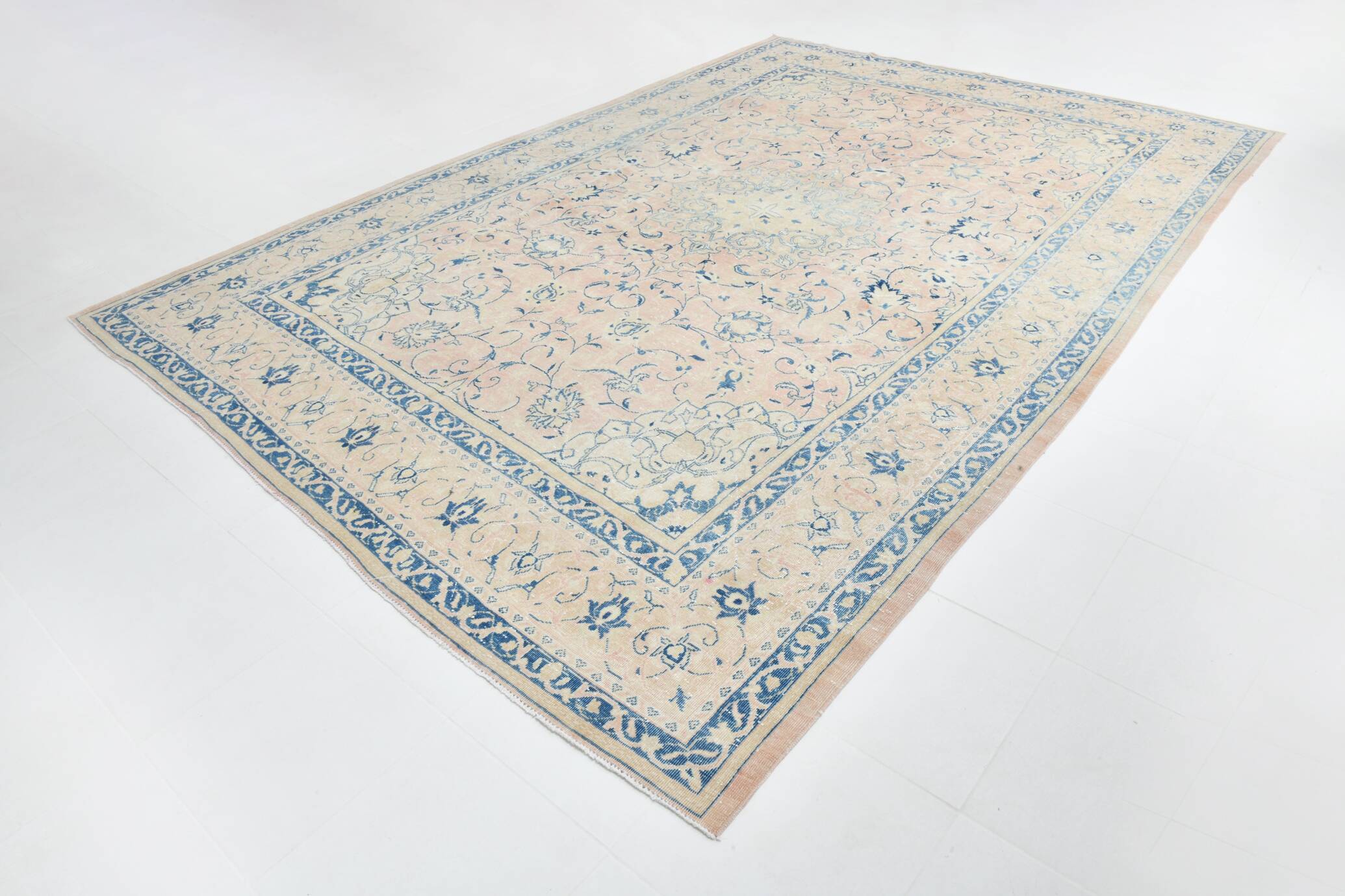 12x15 Soft Beige & Blue Classic Vintage Persian Rug, 274x397 Cm