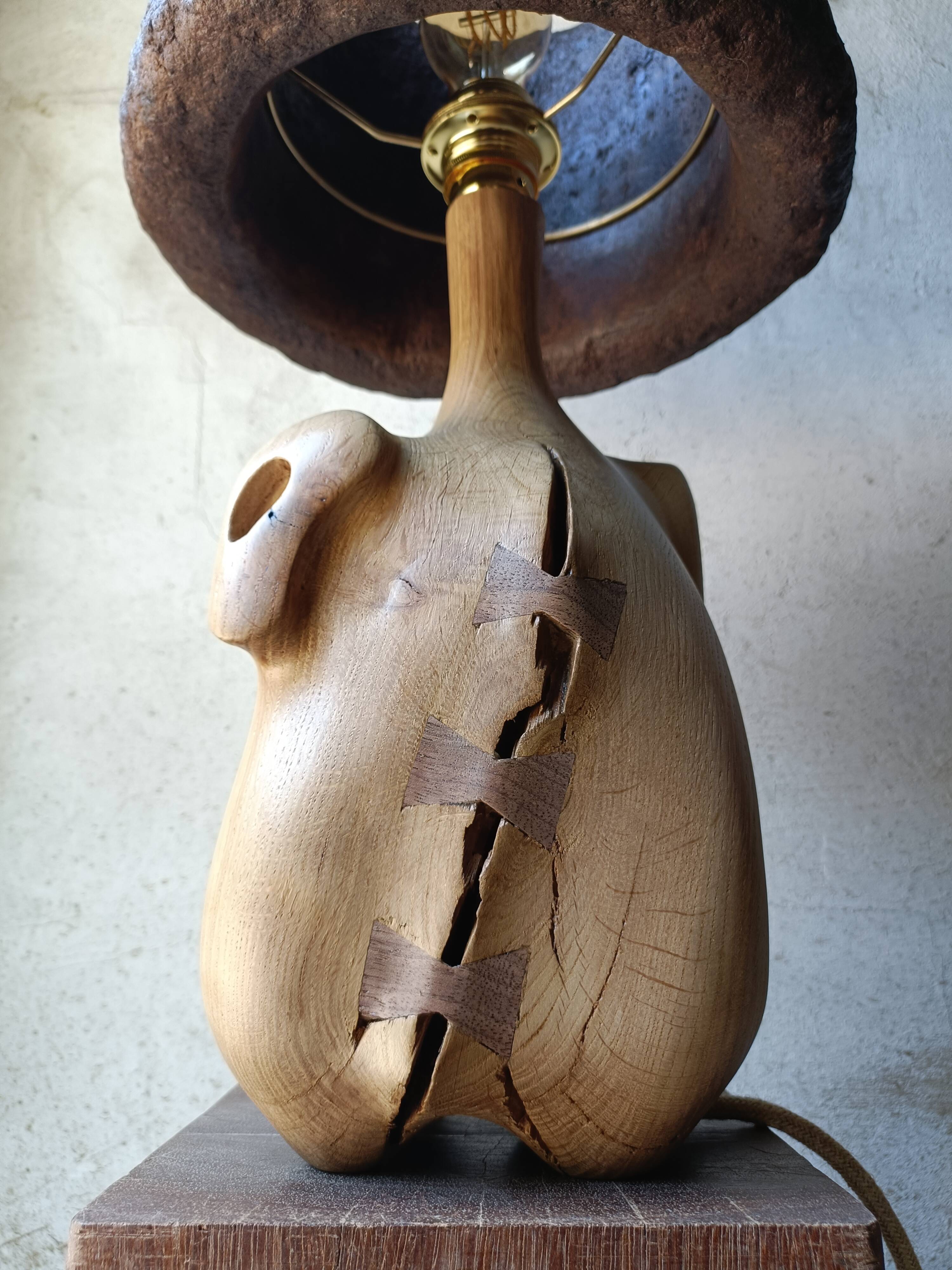 Lampe de créateur en chêne massif