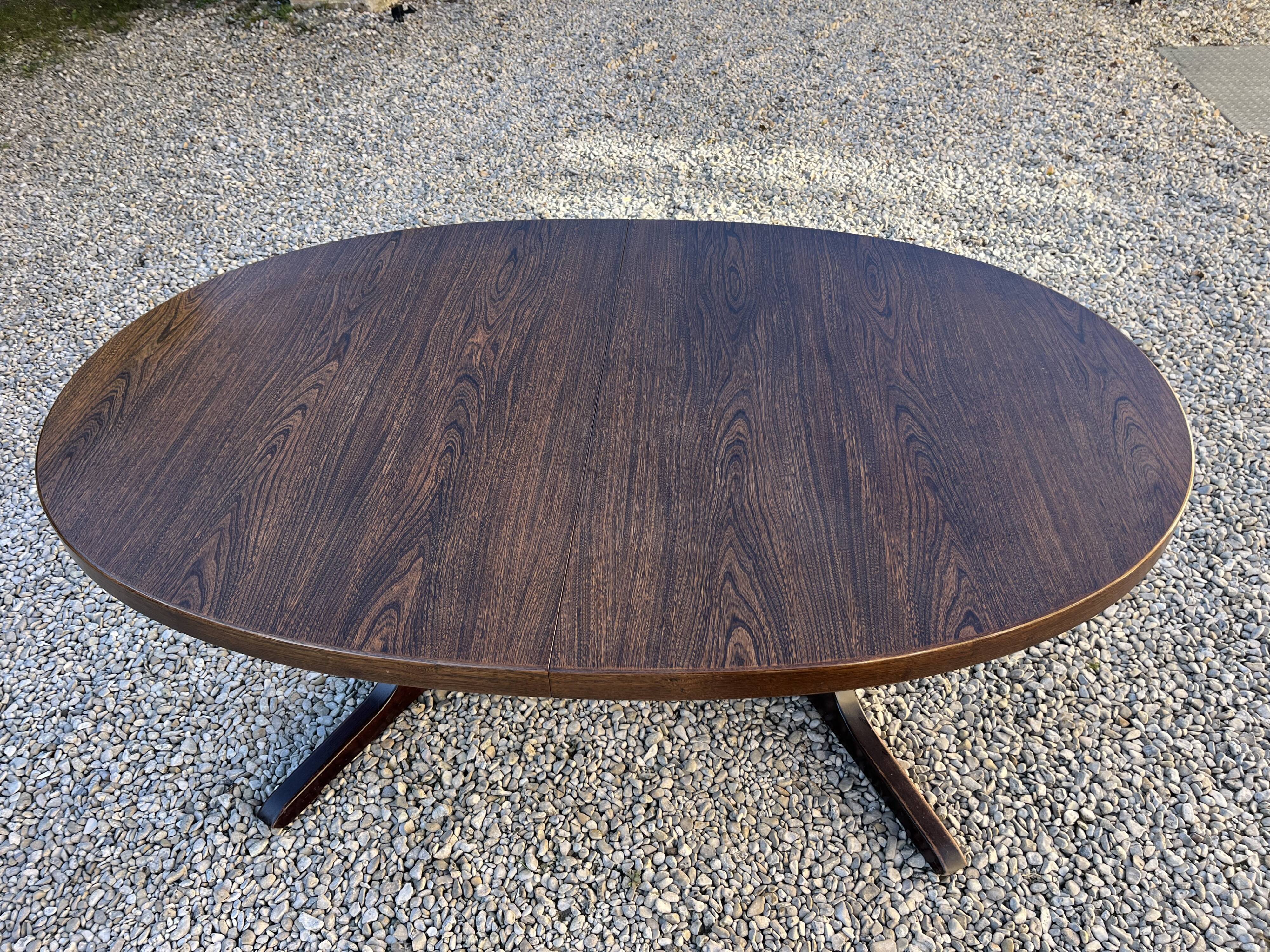 Vintage oval Baumann table in elm