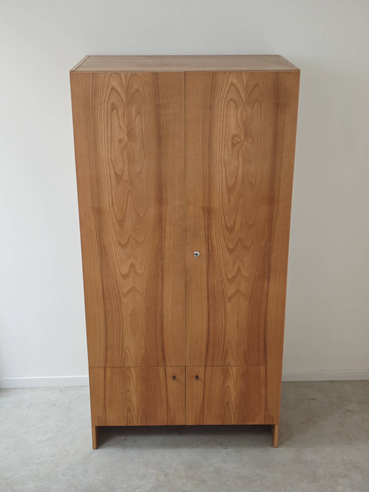 Large wooden wardrobe Drevotex 1970