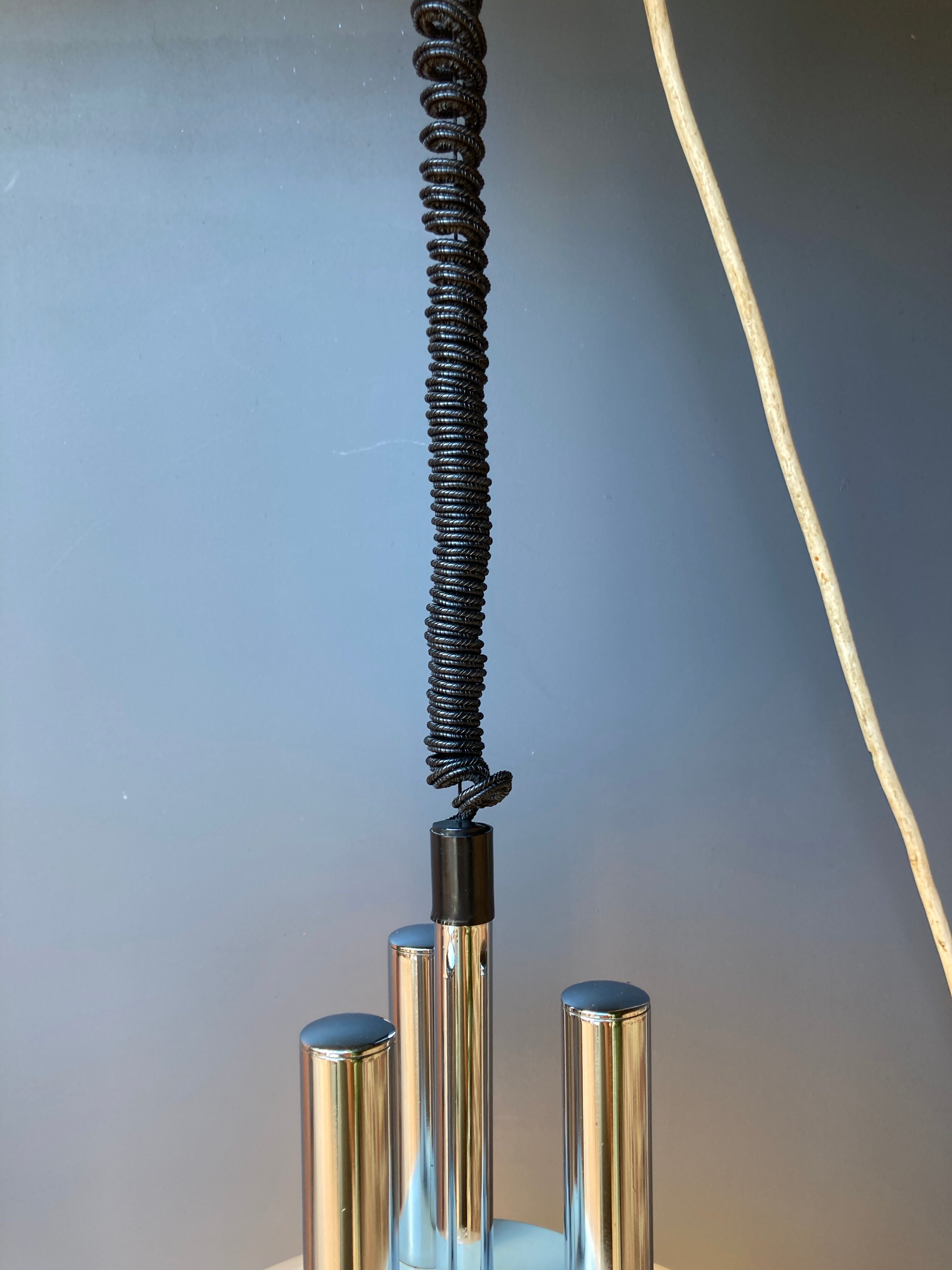 Vintage Italian suspension in rise and down