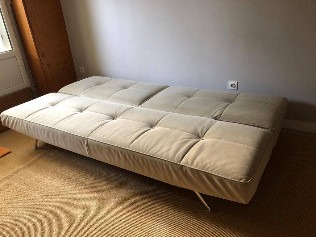 Cinna Smala 4 seater convertible sofa in beige alcantara