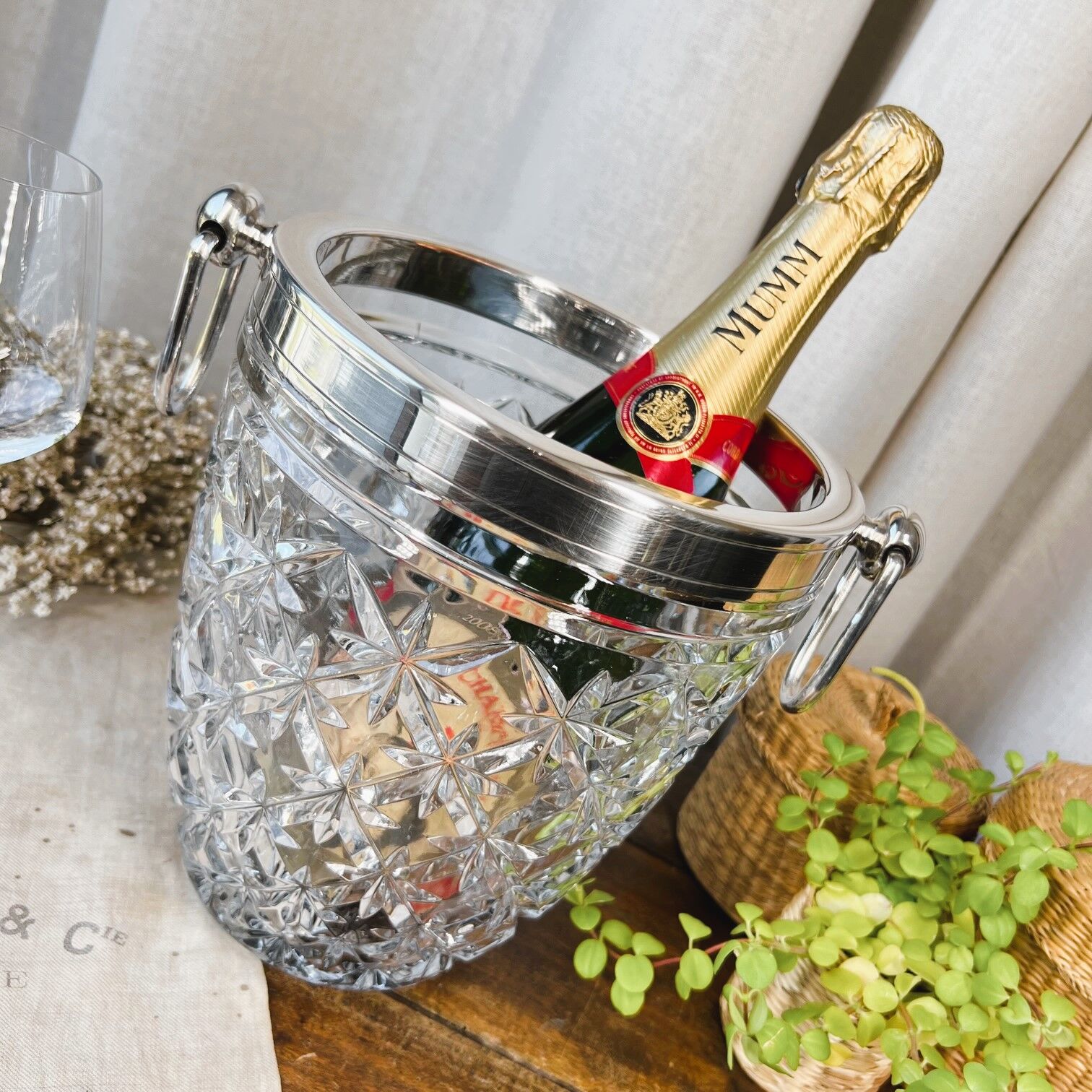 Champagne bucket in cut glass and stainless steel