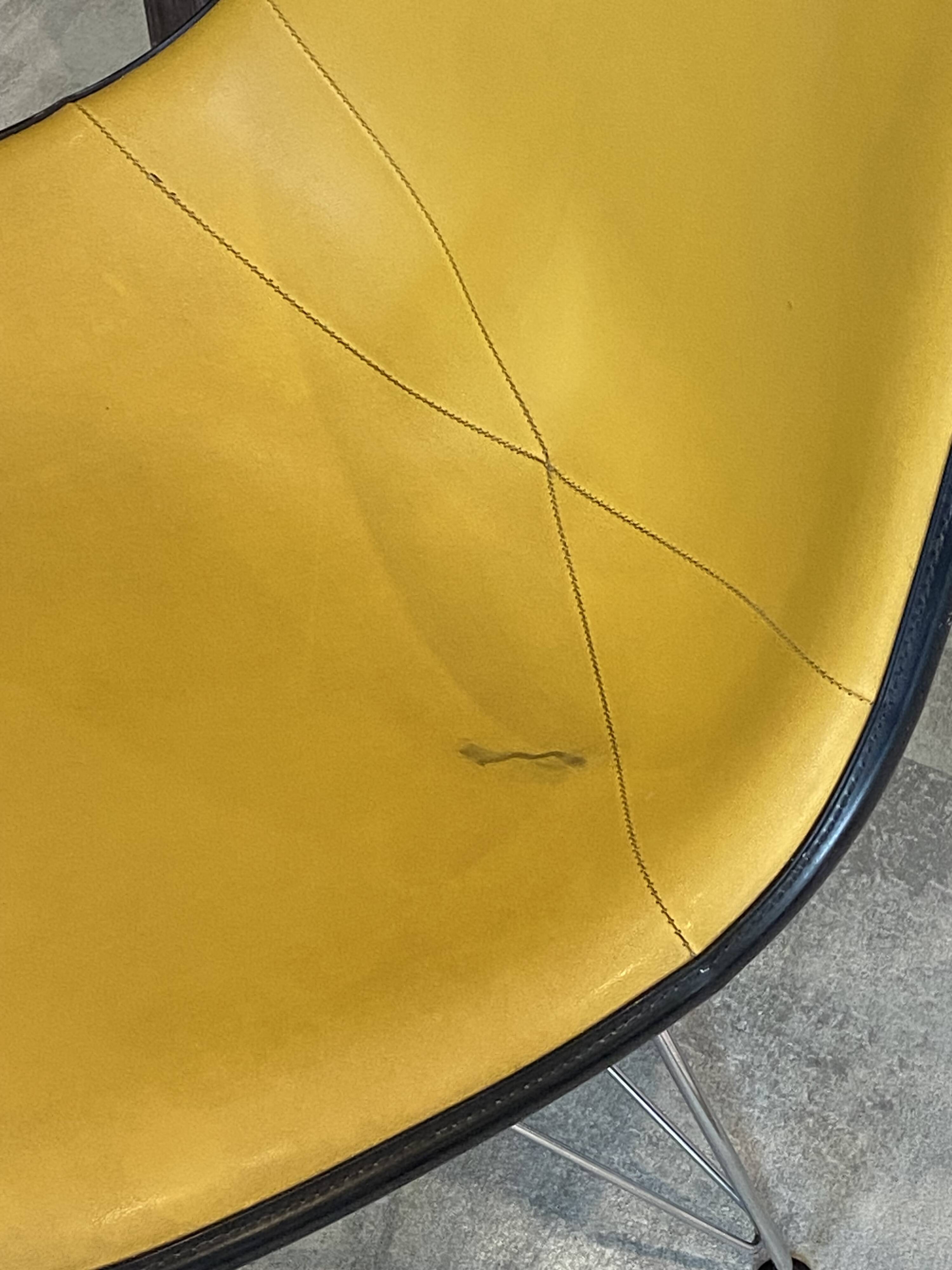 Fibreglass chair skai vinyl DSR Eiffel yellow Eames Herman Miller