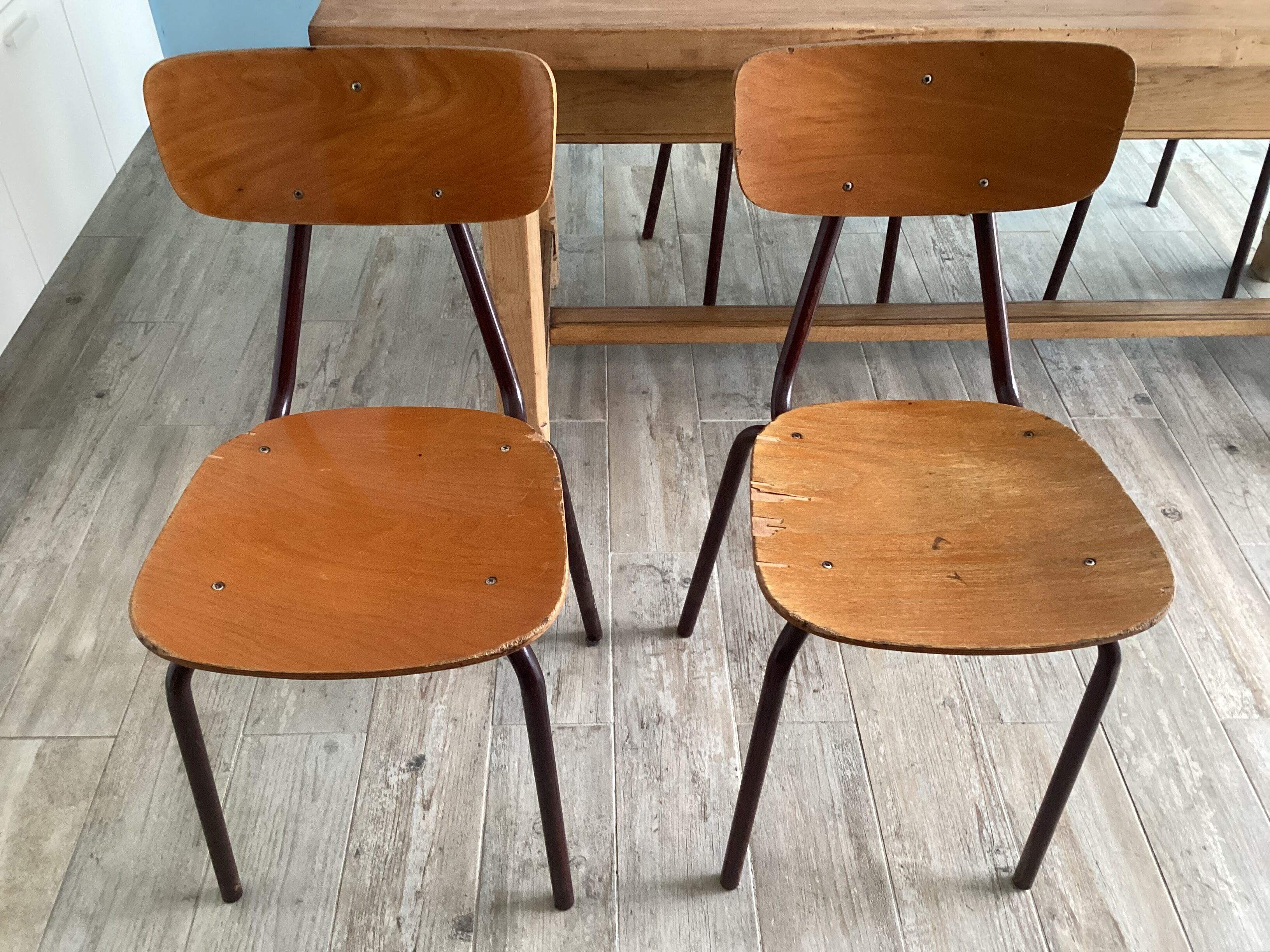 Set of 4 vintage school chairs