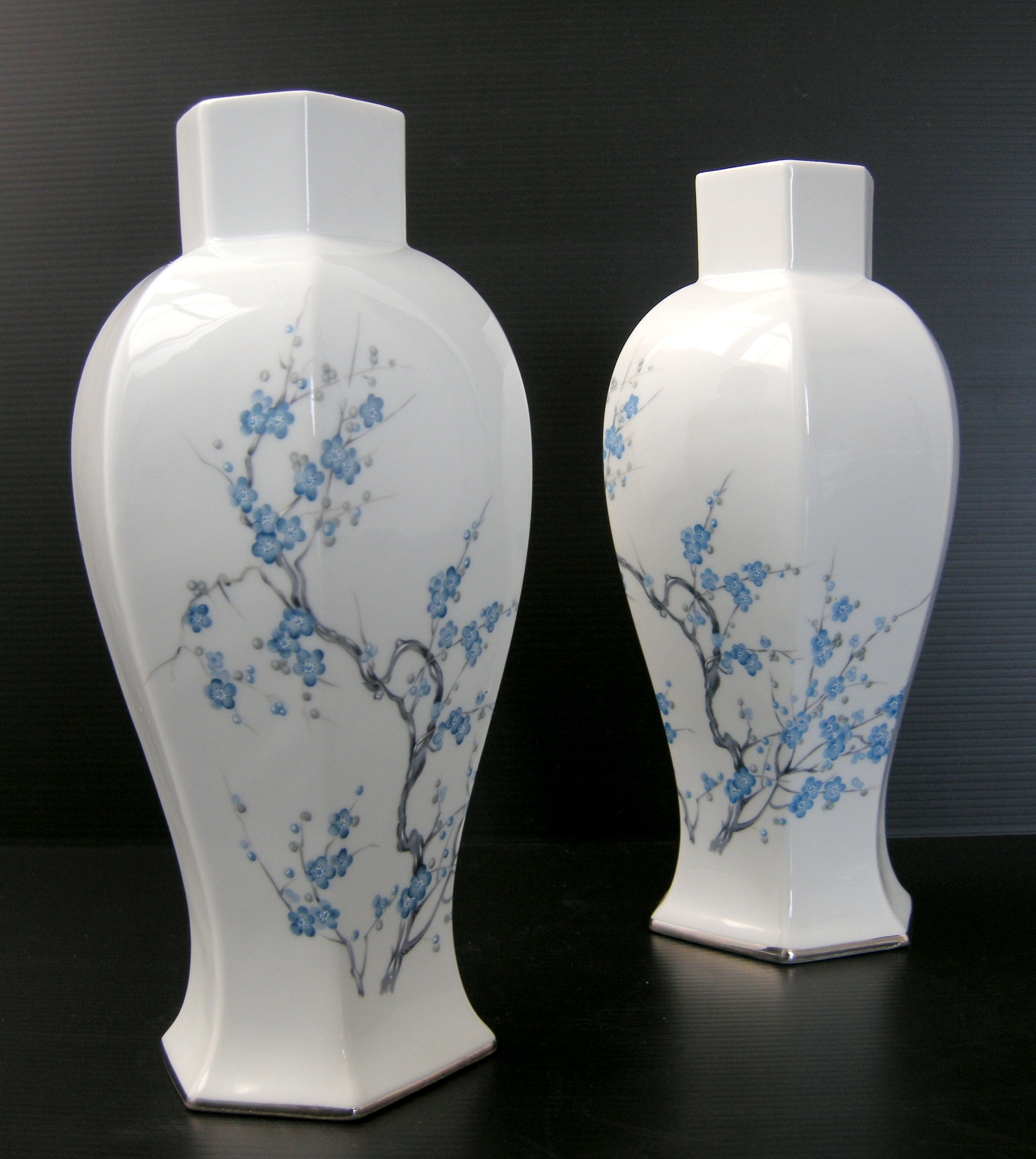 Paire de vases vintage 1960 porcelaine de Limoges