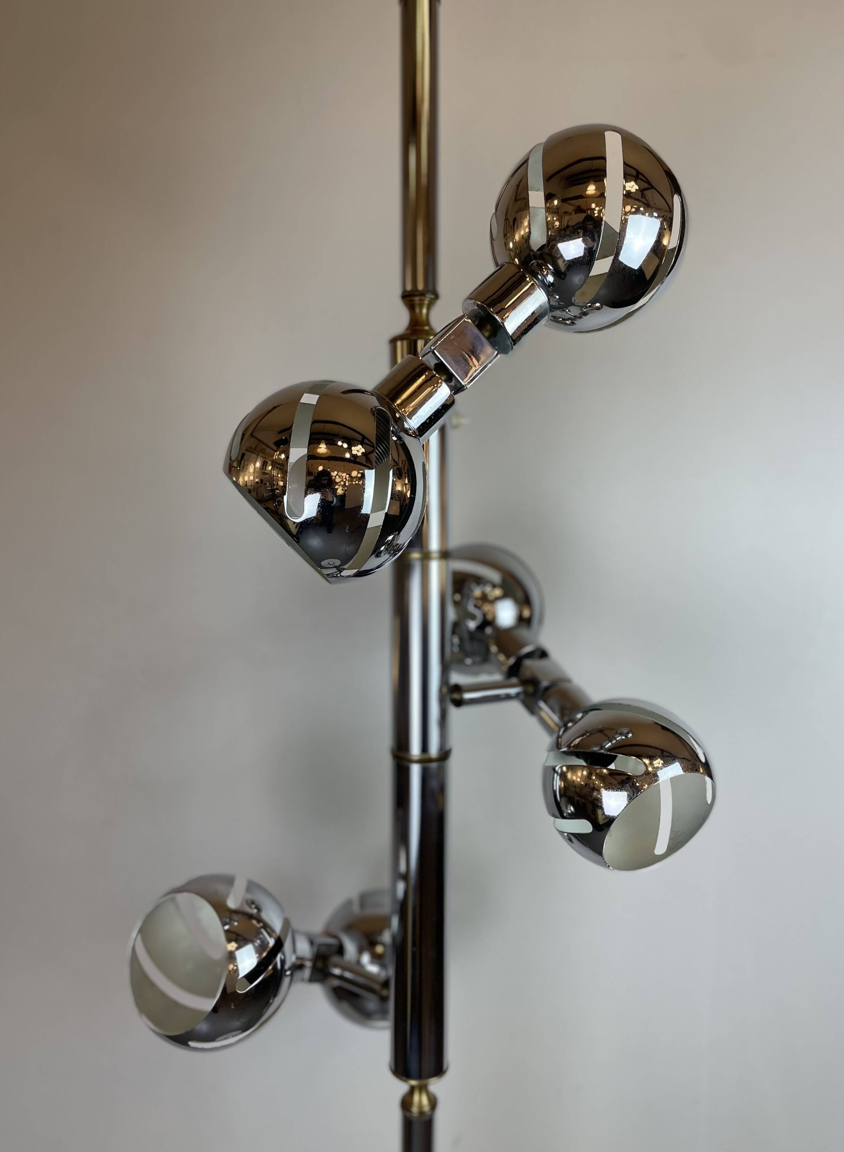 Italian Space-Age Floor Lamp, 1970s