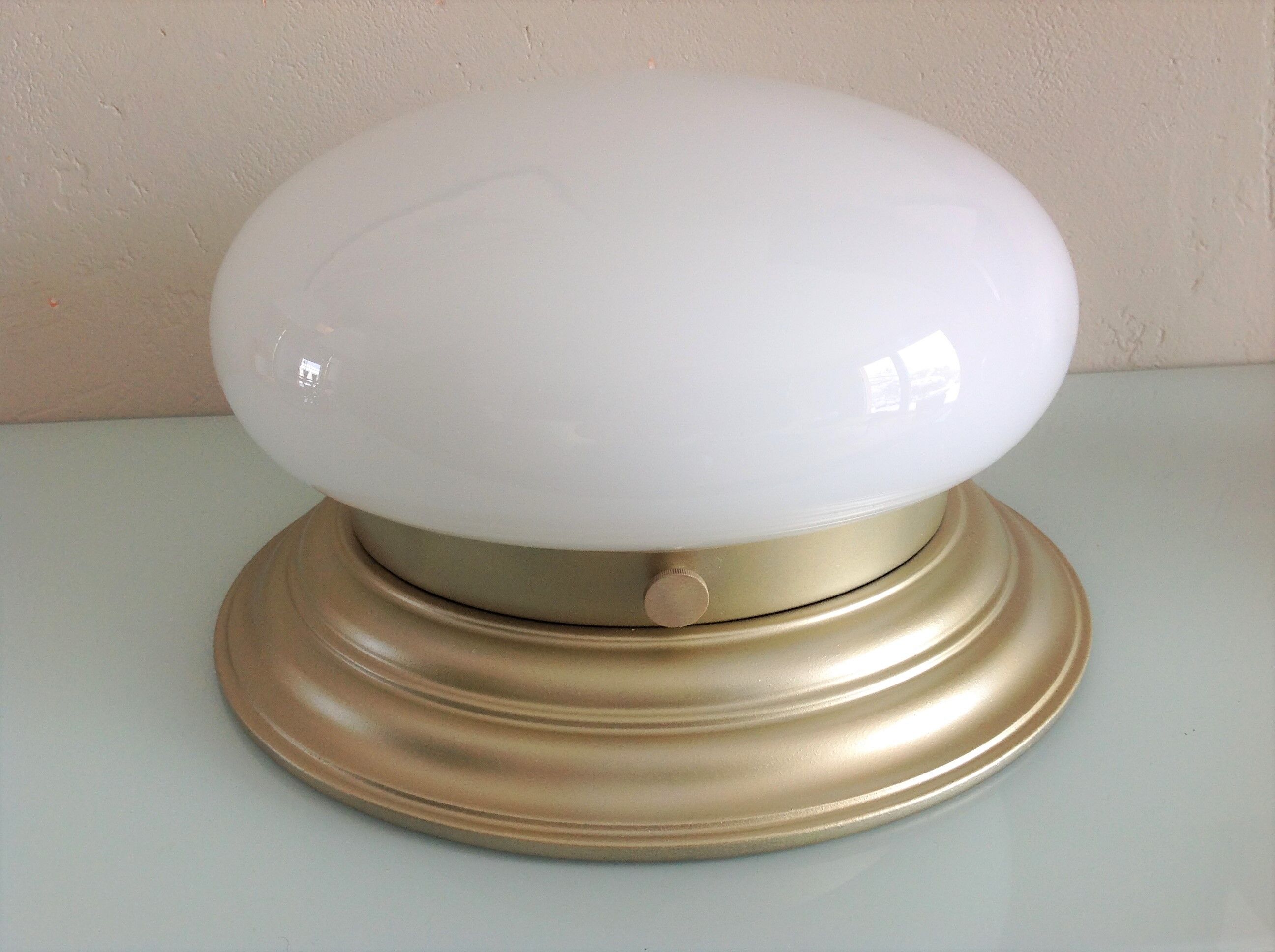 Ceiling lamp globe in white opaline and gold metal art deco style