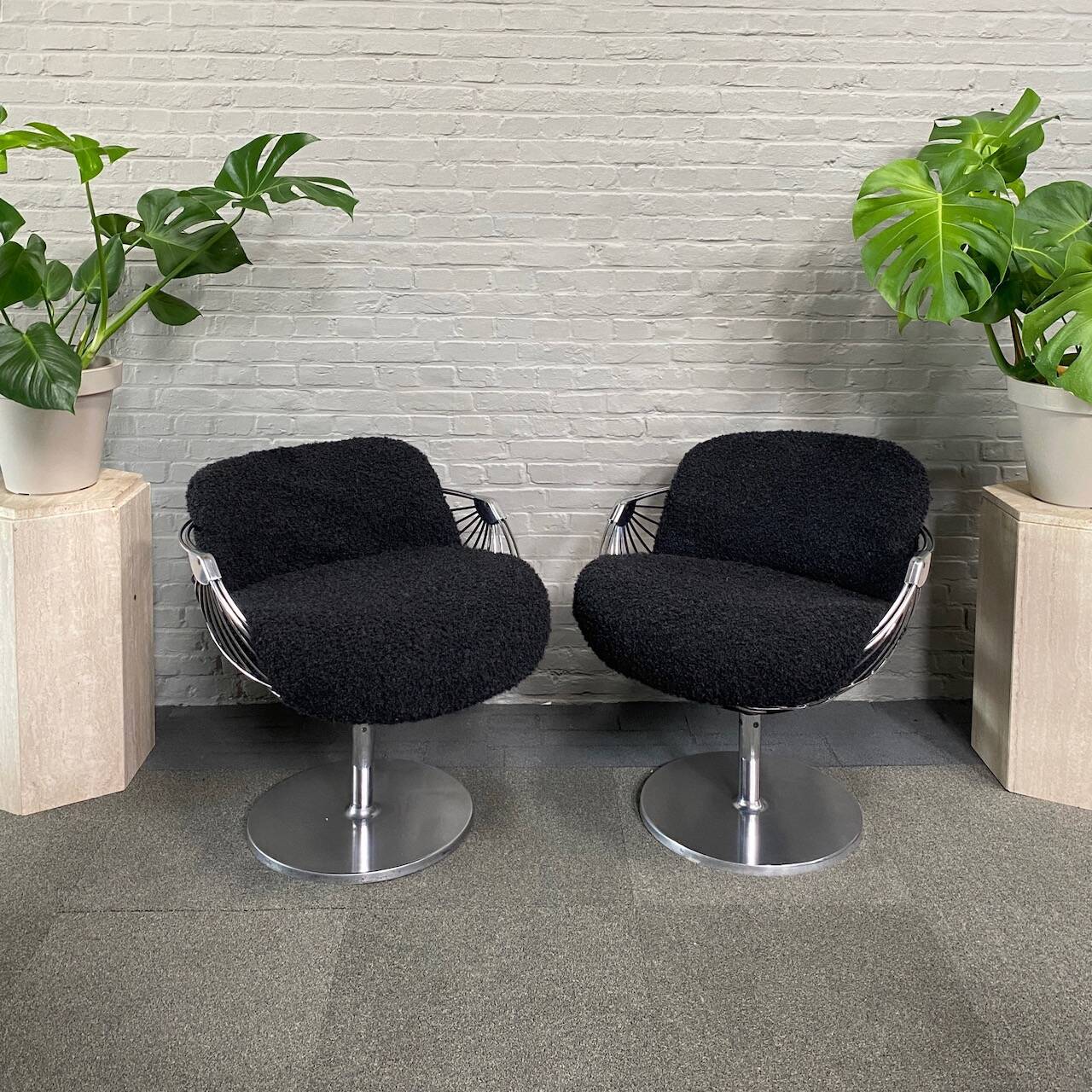 Pair atomic ball chairs by Rudi Verelst for Novalux - Belgium 1974