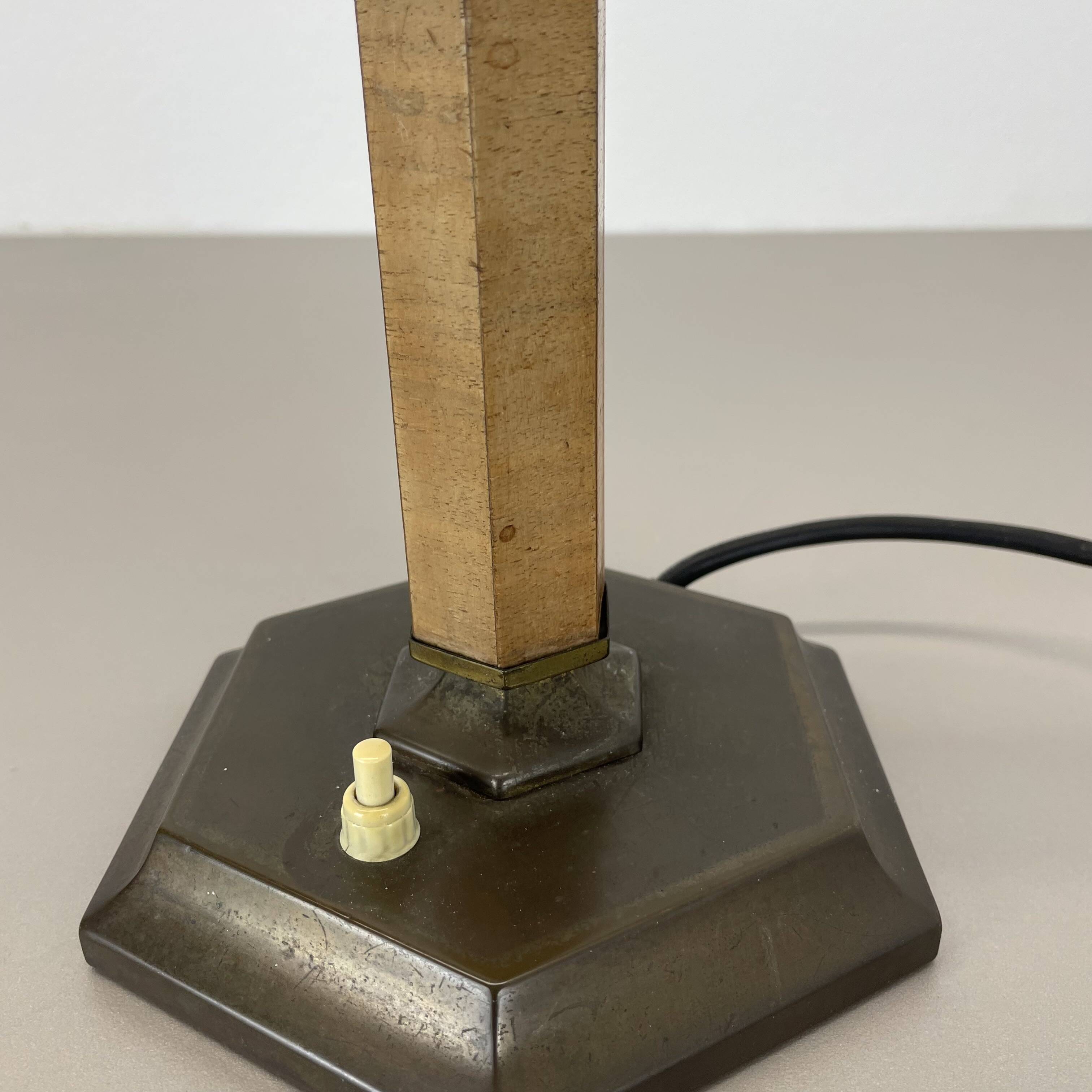 lampe de table Art déco unique en laiton et bois, Allemagne années 1930