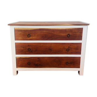 Commode en bois massif