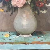 Table bouquet of flowers of the fields