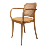 Thonet chair no. 811 in bent wood, design by Josef Hoffman.