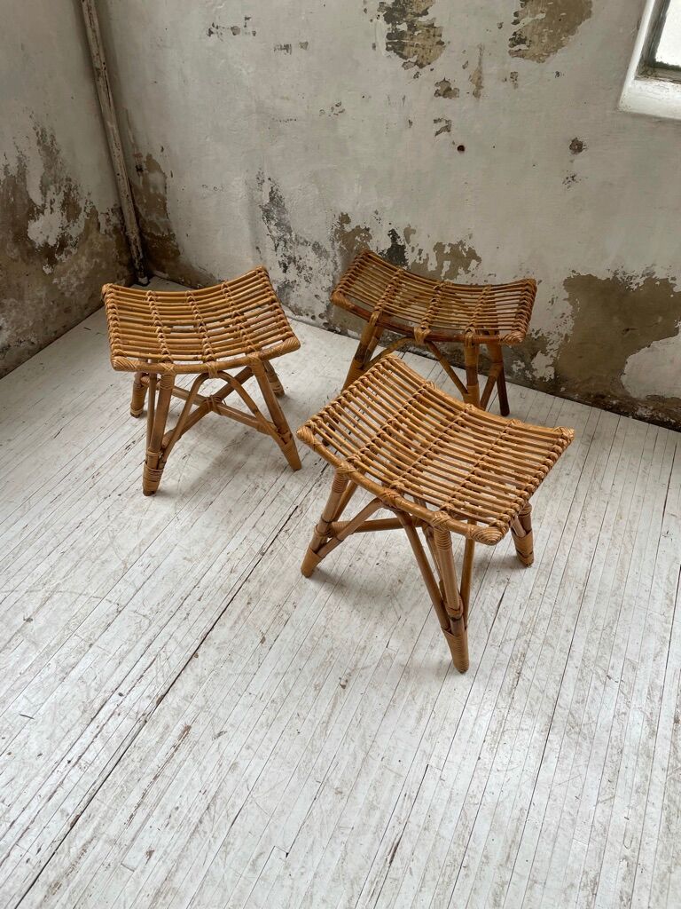 Set 3 rattan stools