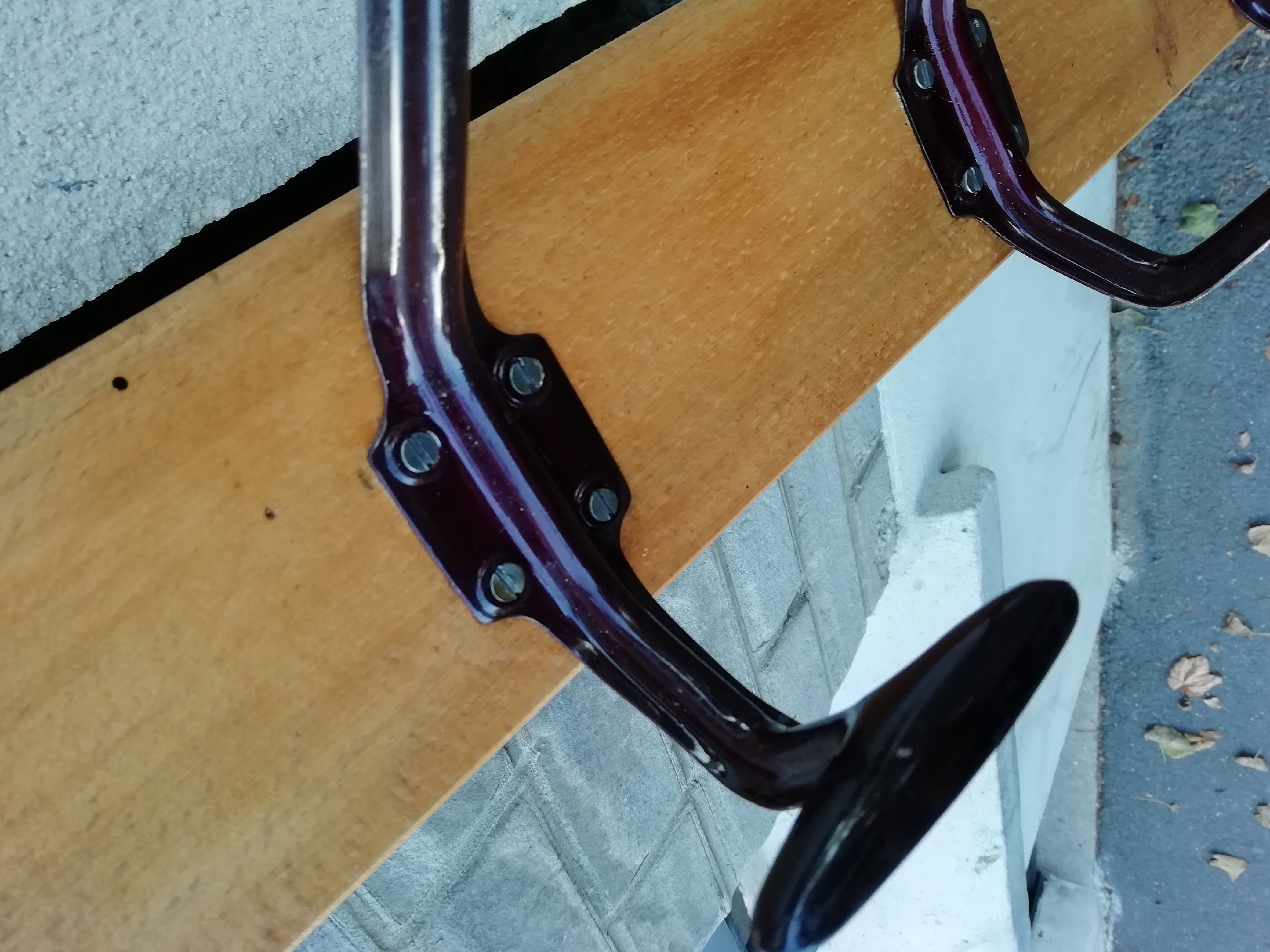 School rack bar