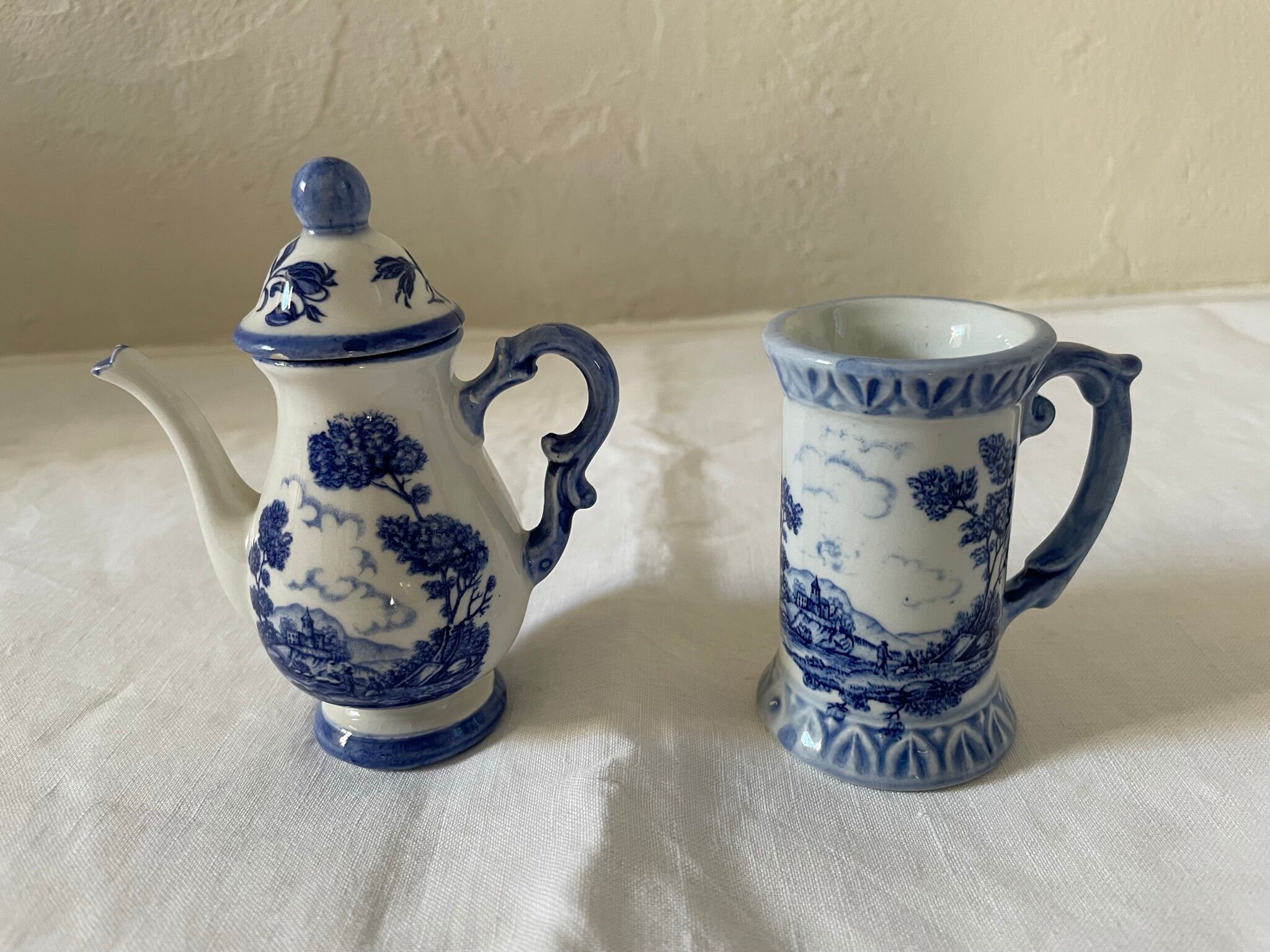 Miniature ceramic vases Italy