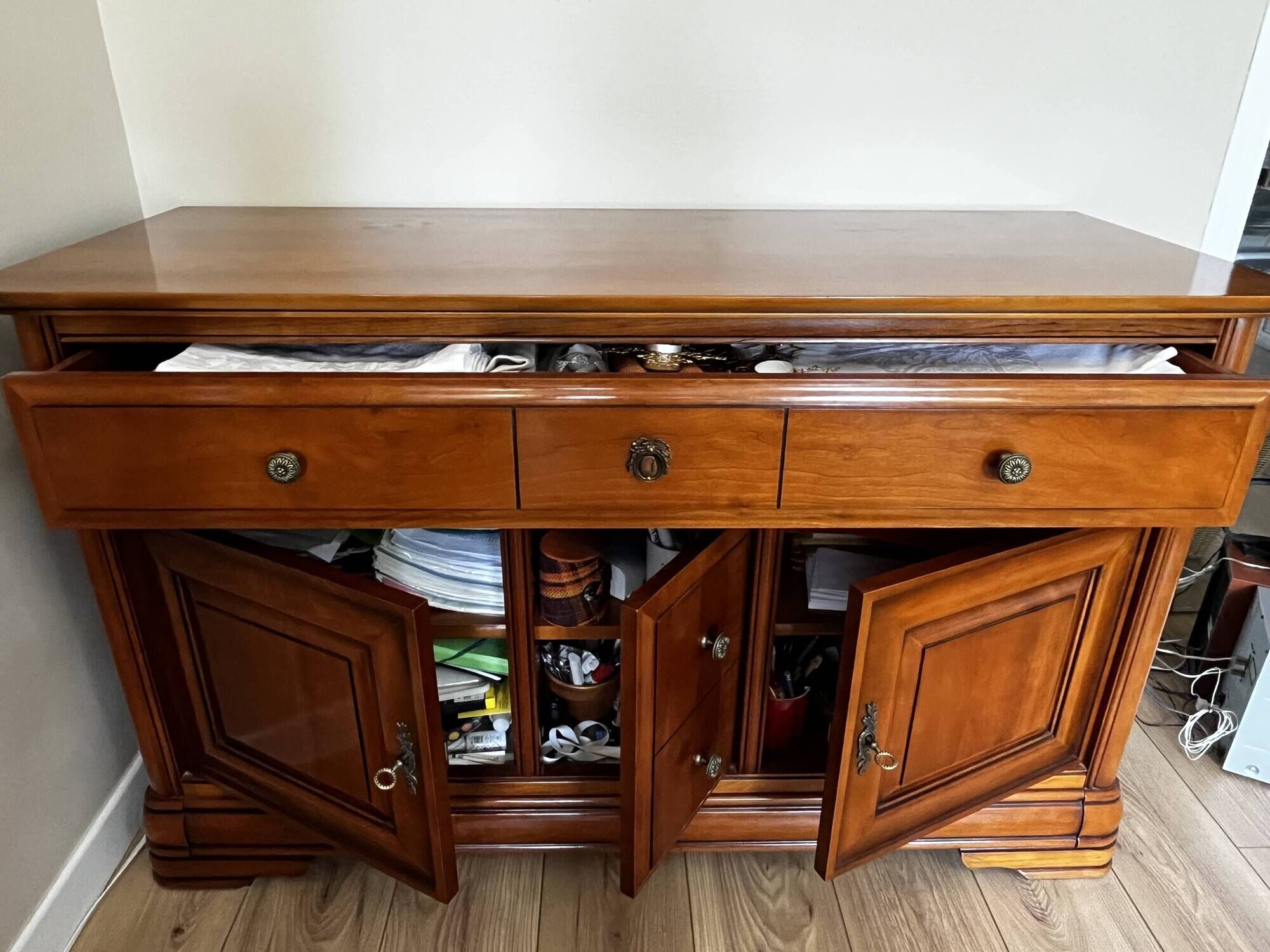 Buffet in solid cherry wood