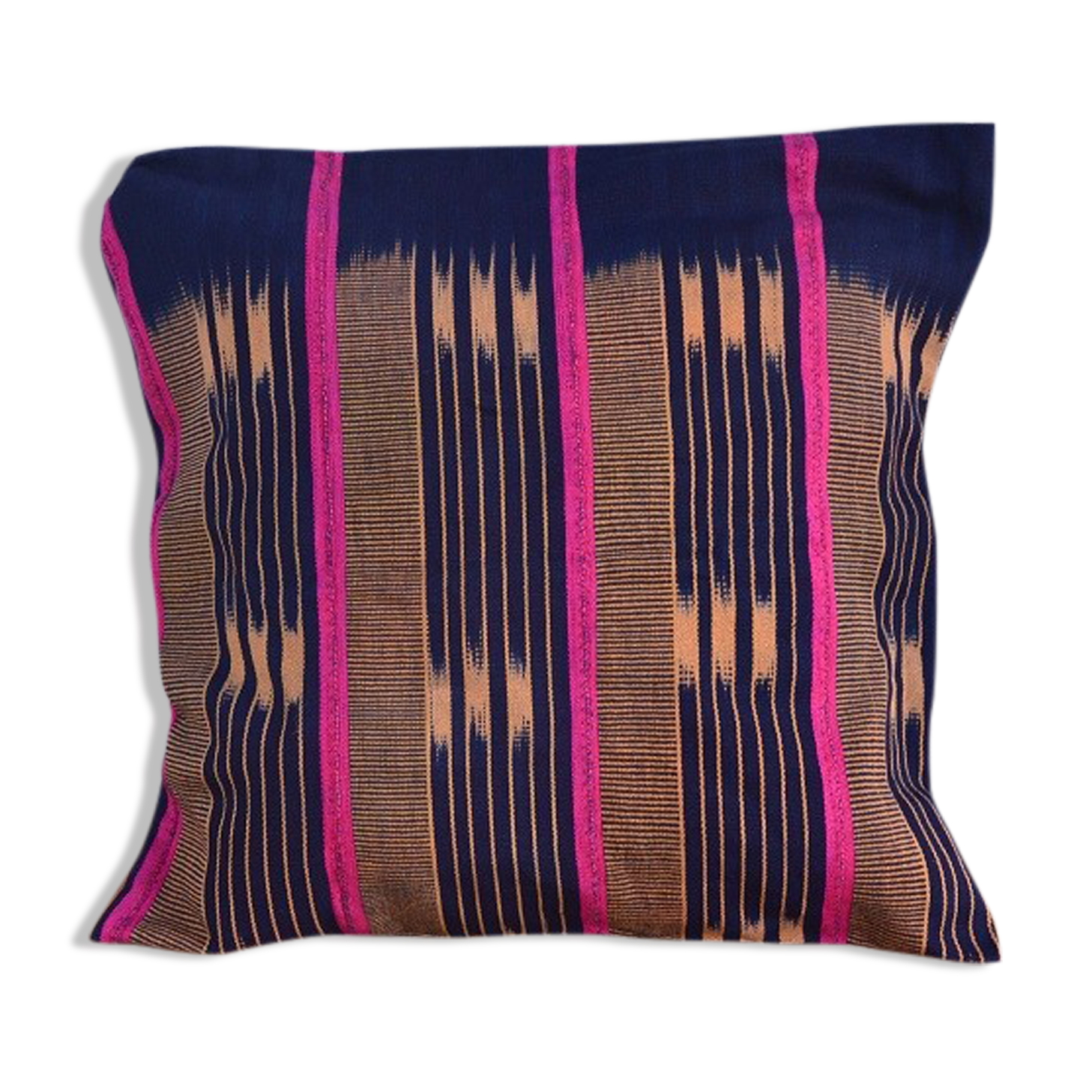 Housse de coussin en tissu baoulé rose