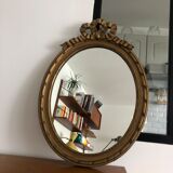 Ancien miroir ovale à fronton