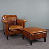 Schapenleren armchair and studio lounge stool