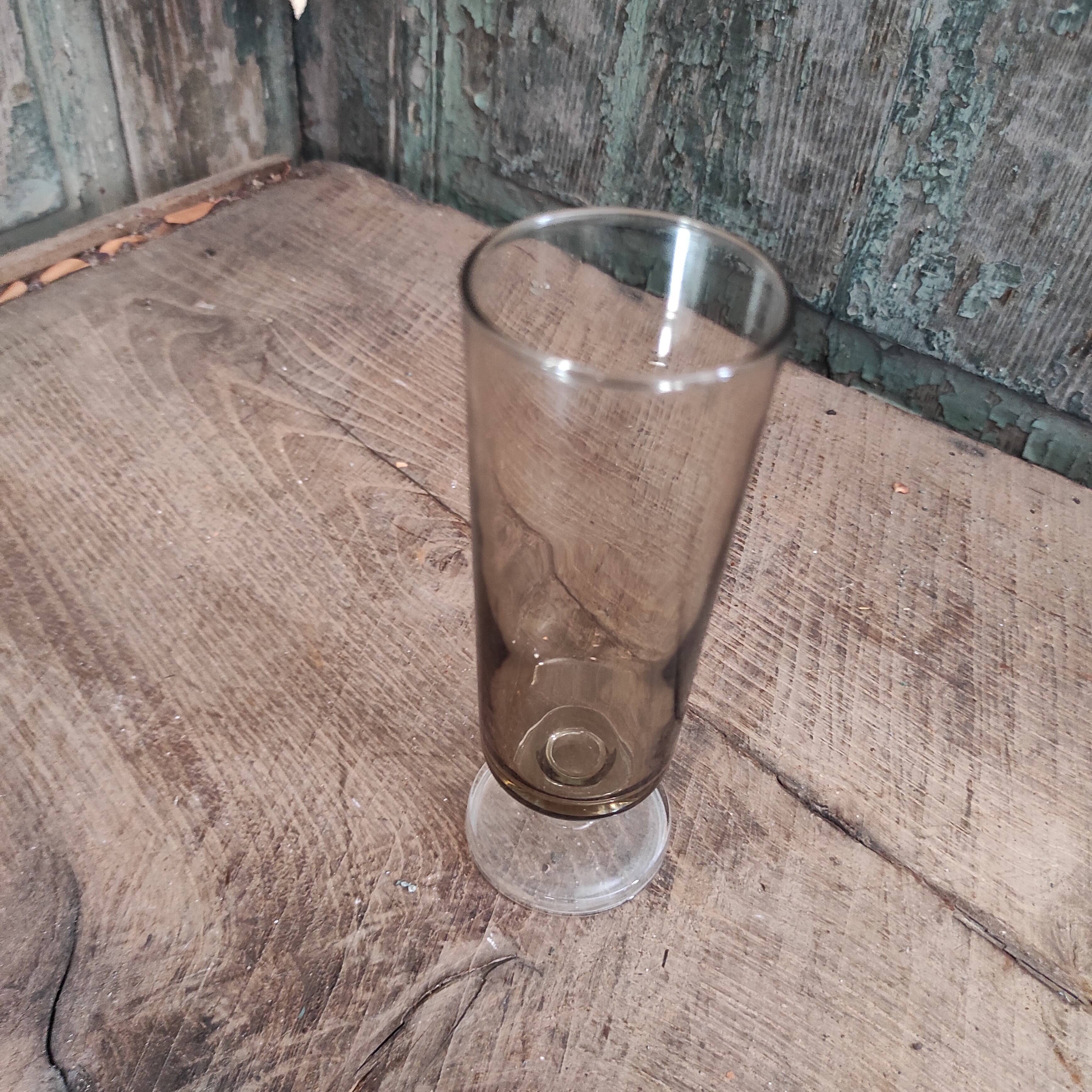Vintage French champagne glass from Luminarc, in smoked grey