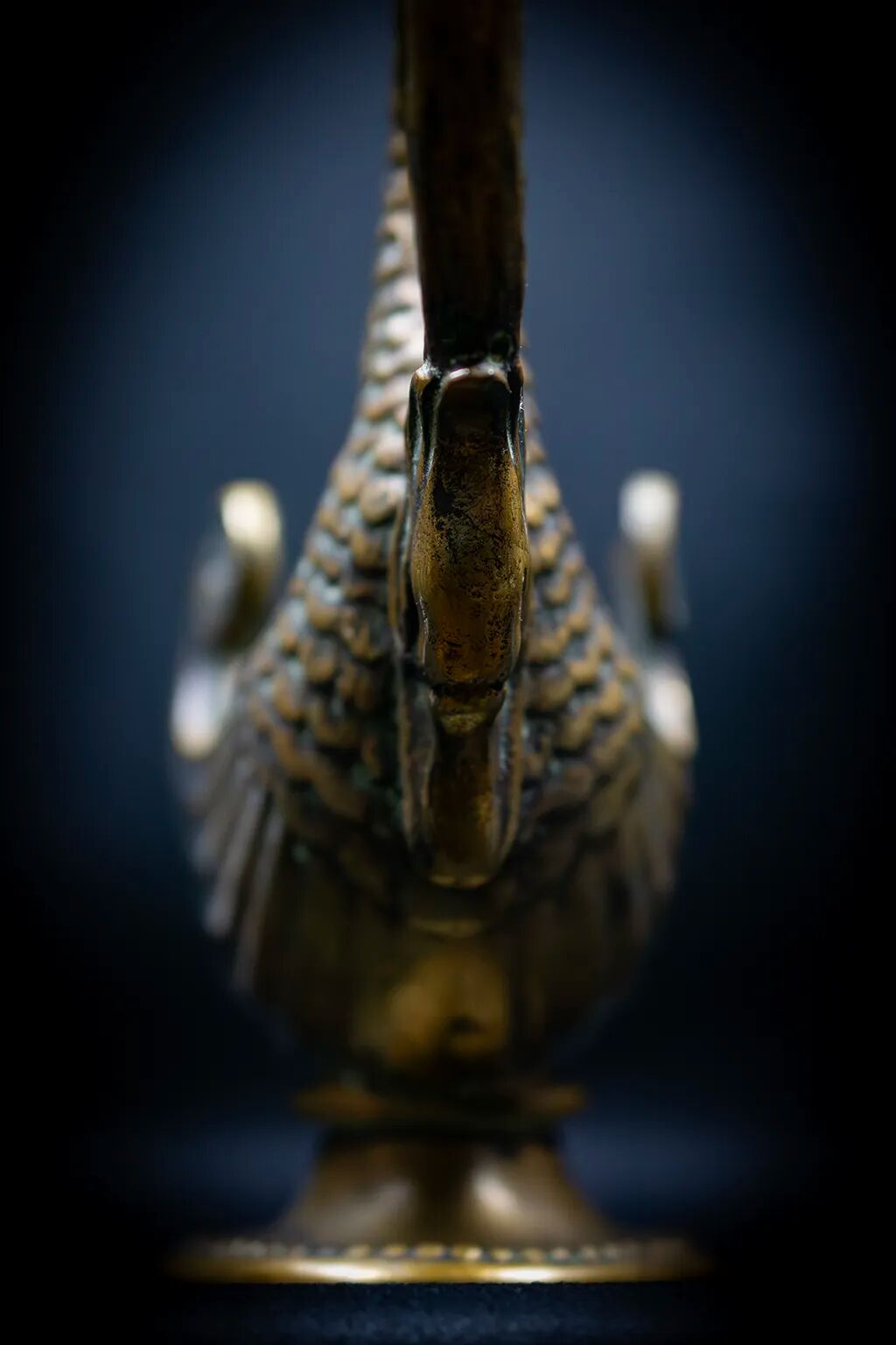 Bronze patinated pocket emptier with swan decoration by Max Le Verrier.